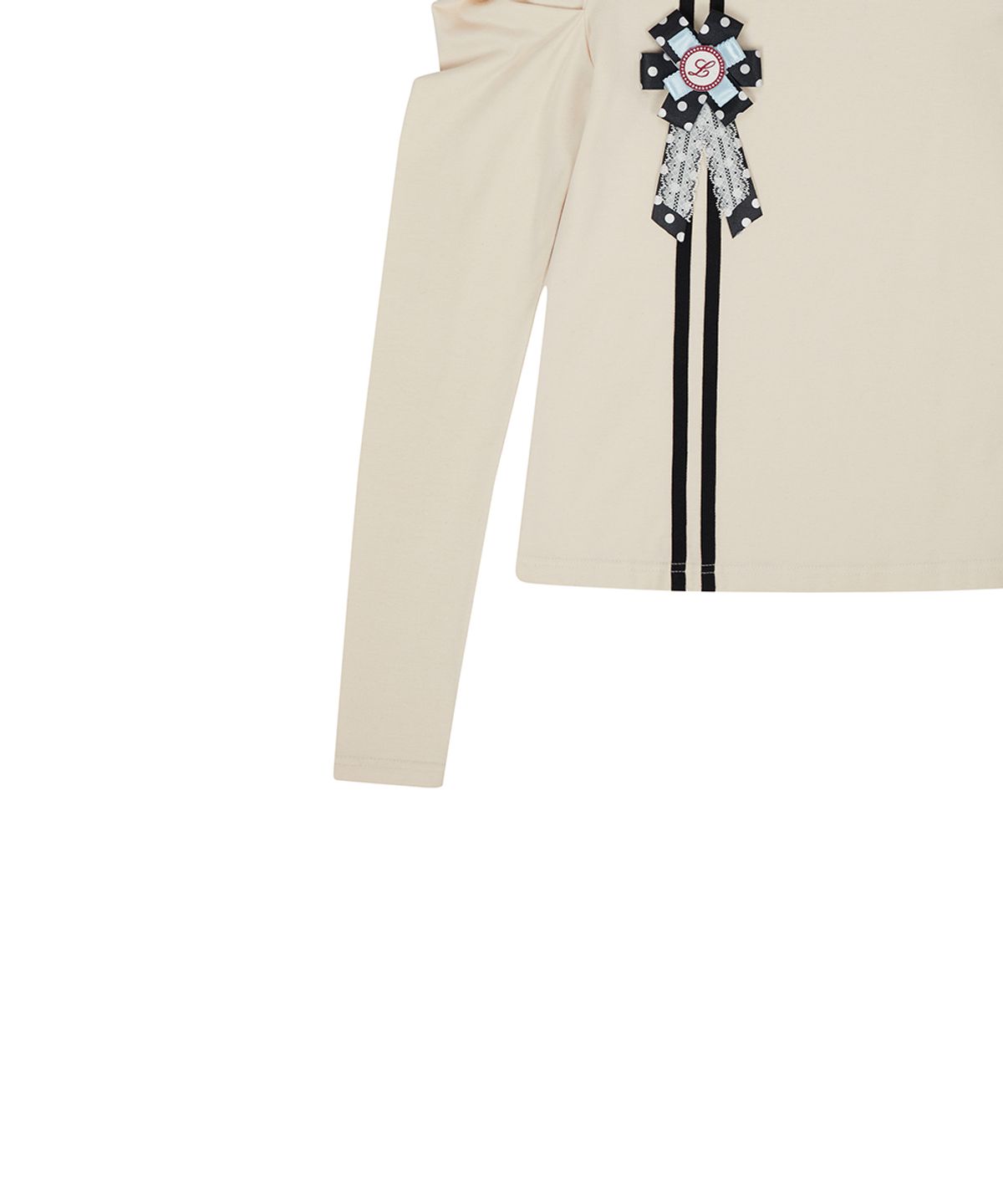 러브이즈트루(LUVISTRUE) EL ROSETTE SHIRRING TEE(CREAM)
