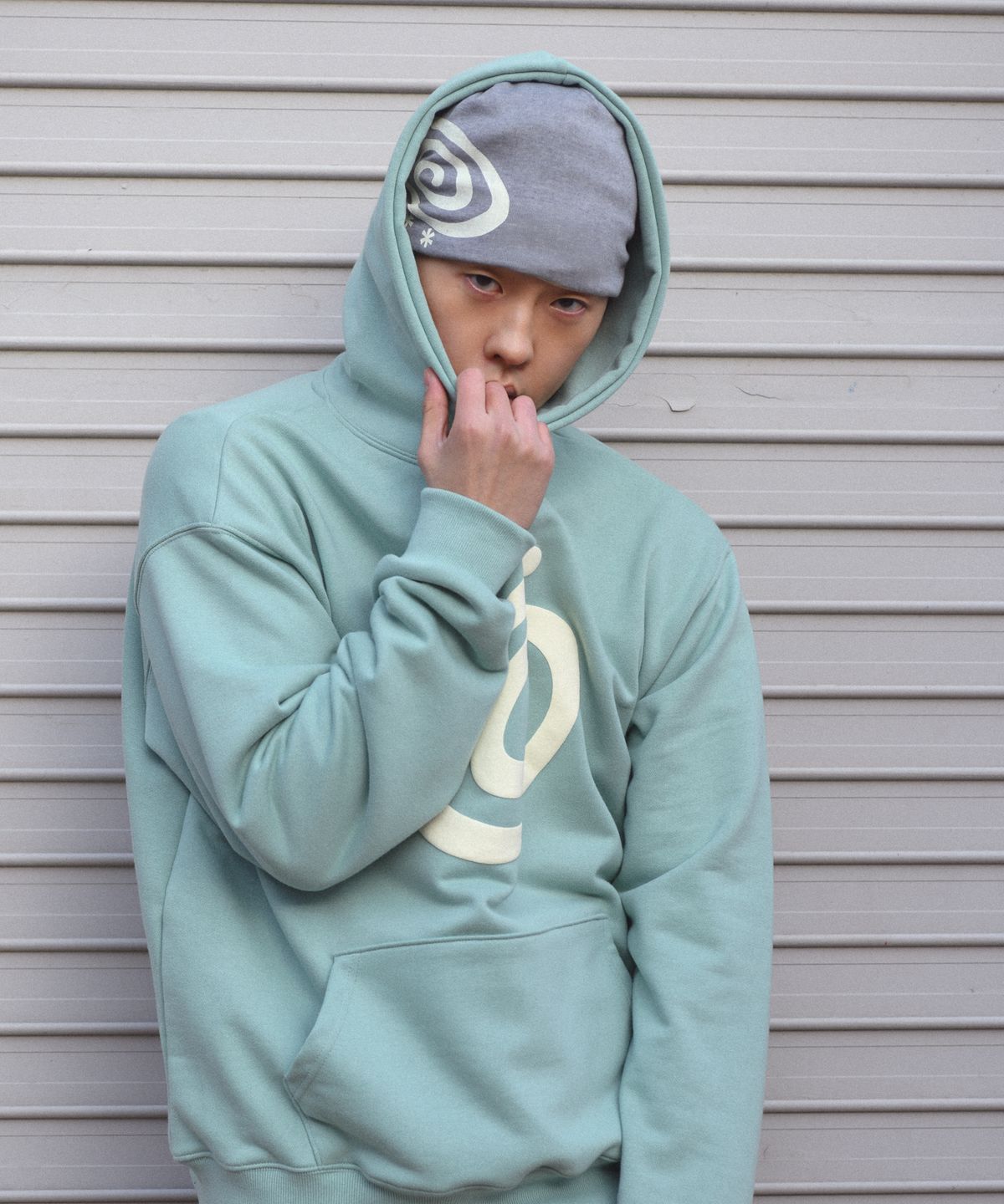 아모우(AMOU) Molly HOODIE LIGHT MINT