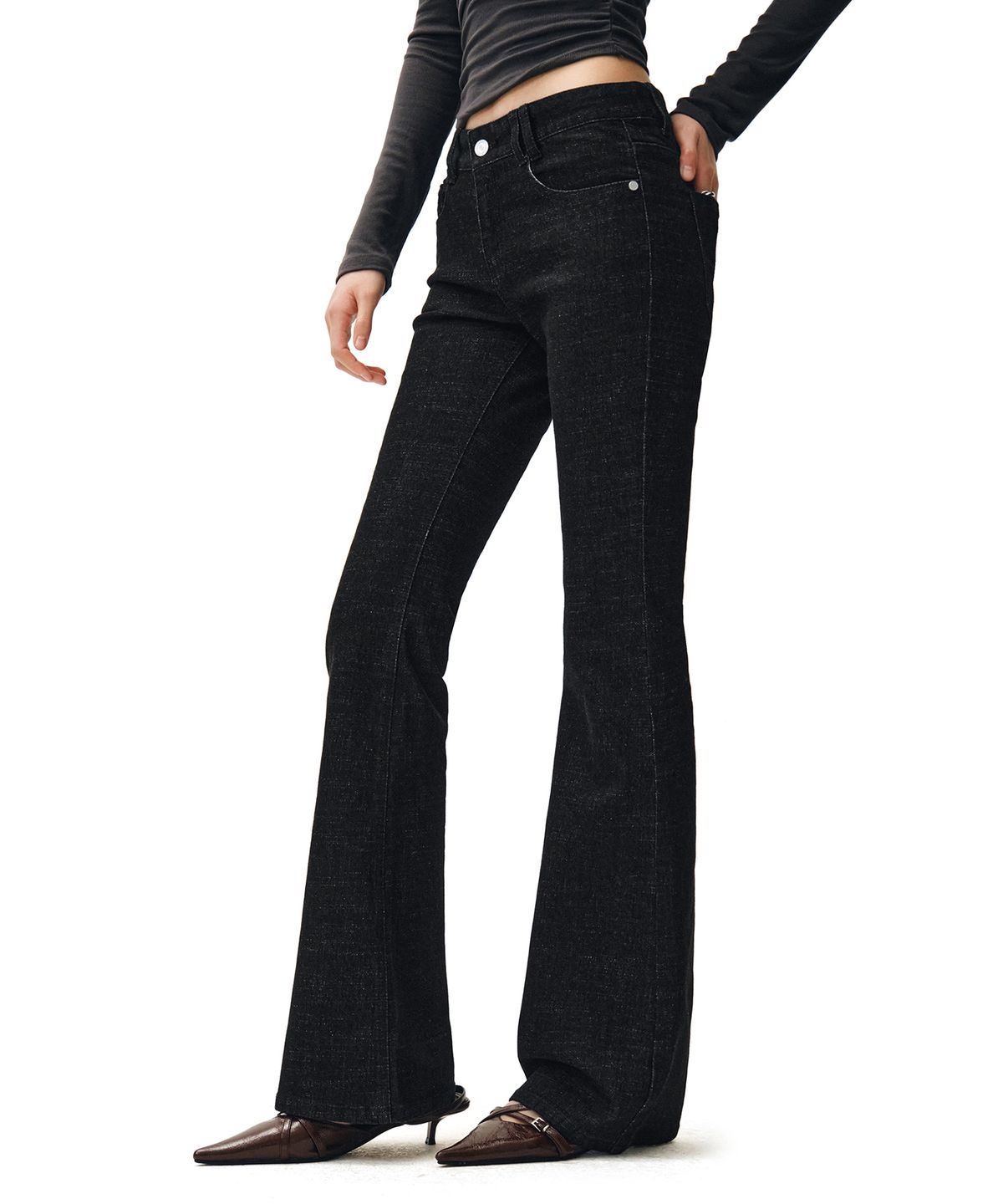 데케트 우먼(DECET WOMEN) Signature Slim Low Rise Flared Jeans DCWPT006BLACK