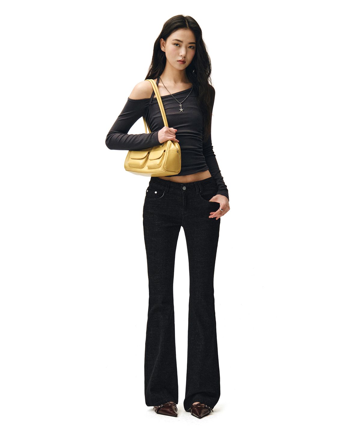 데케트 우먼(DECET WOMEN) Signature Slim Low Rise Flared Jeans DCWPT006BLACK