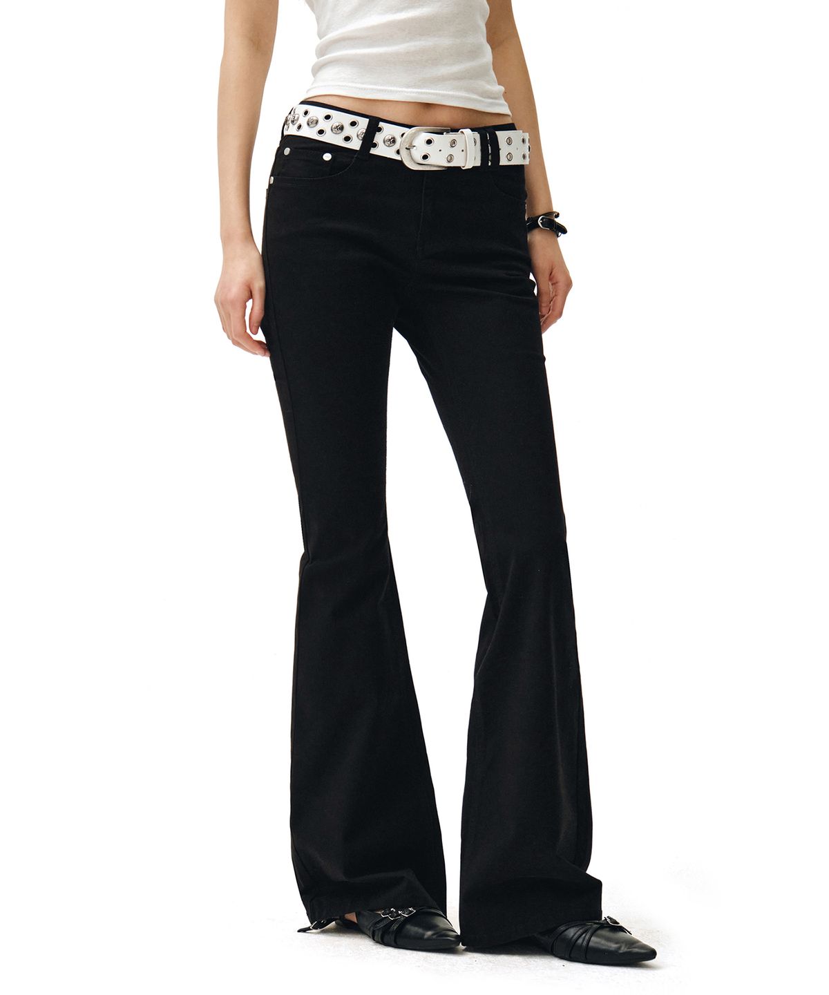 데케트 우먼(DECET WOMEN) (코튼)Signature Slim Low Rise Flared Jeans DCWPT006BLACKCT