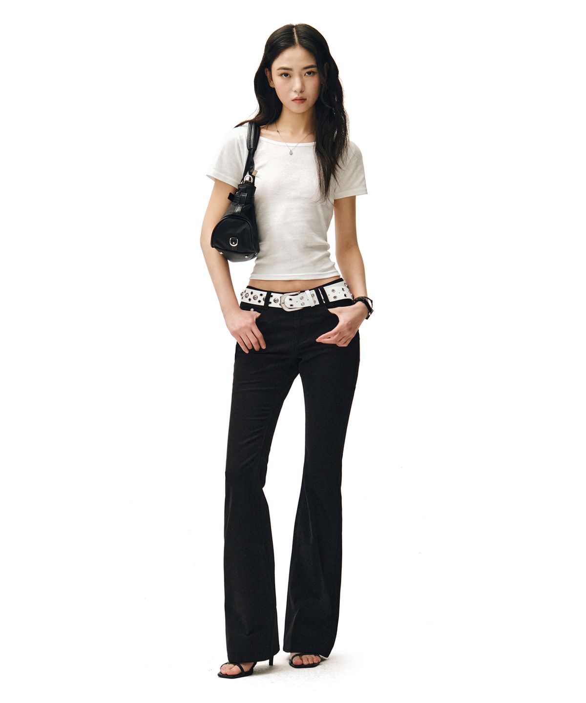 데케트 우먼(DECET WOMEN) (코튼)Signature Slim Low Rise Flared Jeans DCWPT006BLACKCT