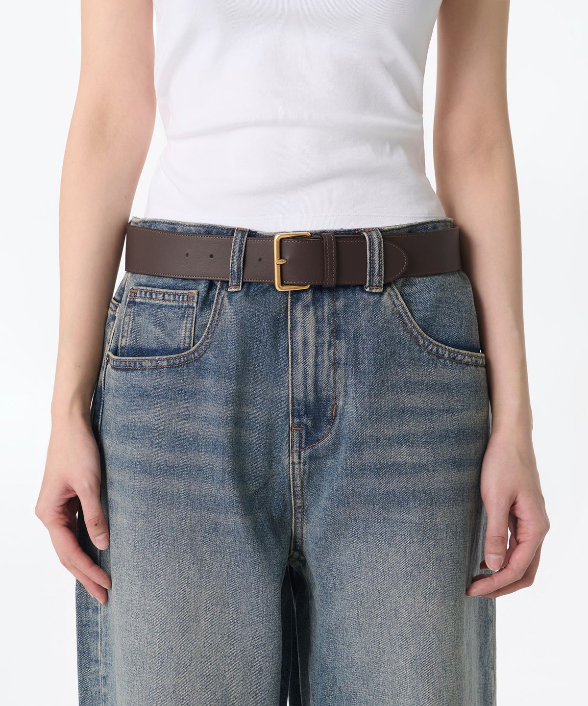 무신사 스탠다드 우먼(MUSINSA STANDARD WOMAN) 우먼즈 라운디드 스퀘어 신세틱 레더 벨트_40mm