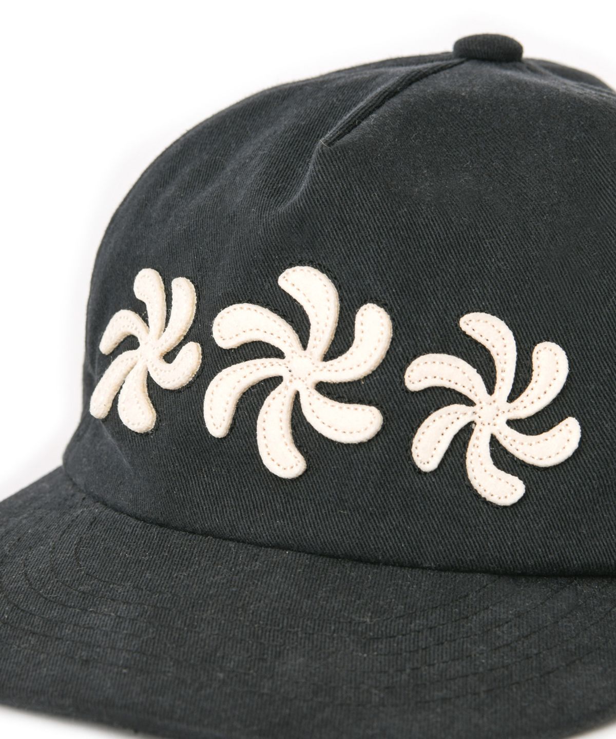 아모우(AMOU) SPIRAL 5PANNEL CAP BLACK