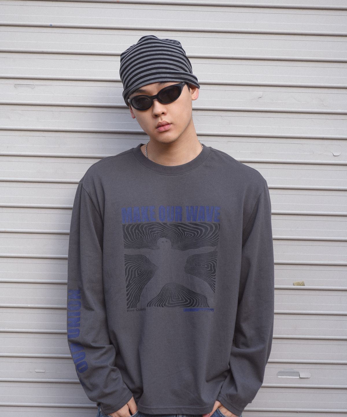 아모우(AMOU) Reversible Stripe BEANIE BLACK