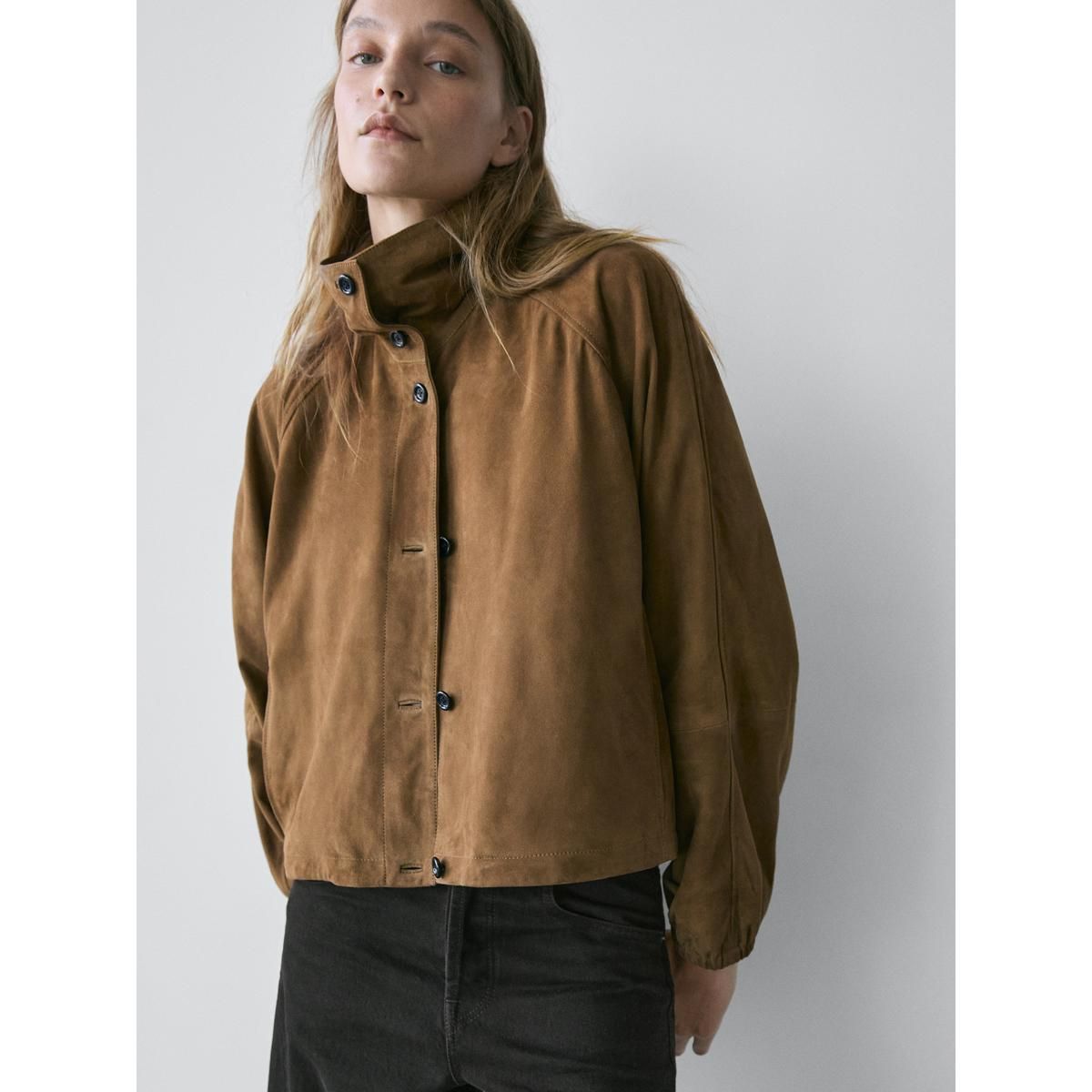 마시모두띠(MASSIMO DUTTI) 스웨이드 레더 크롭 봄버 재킷