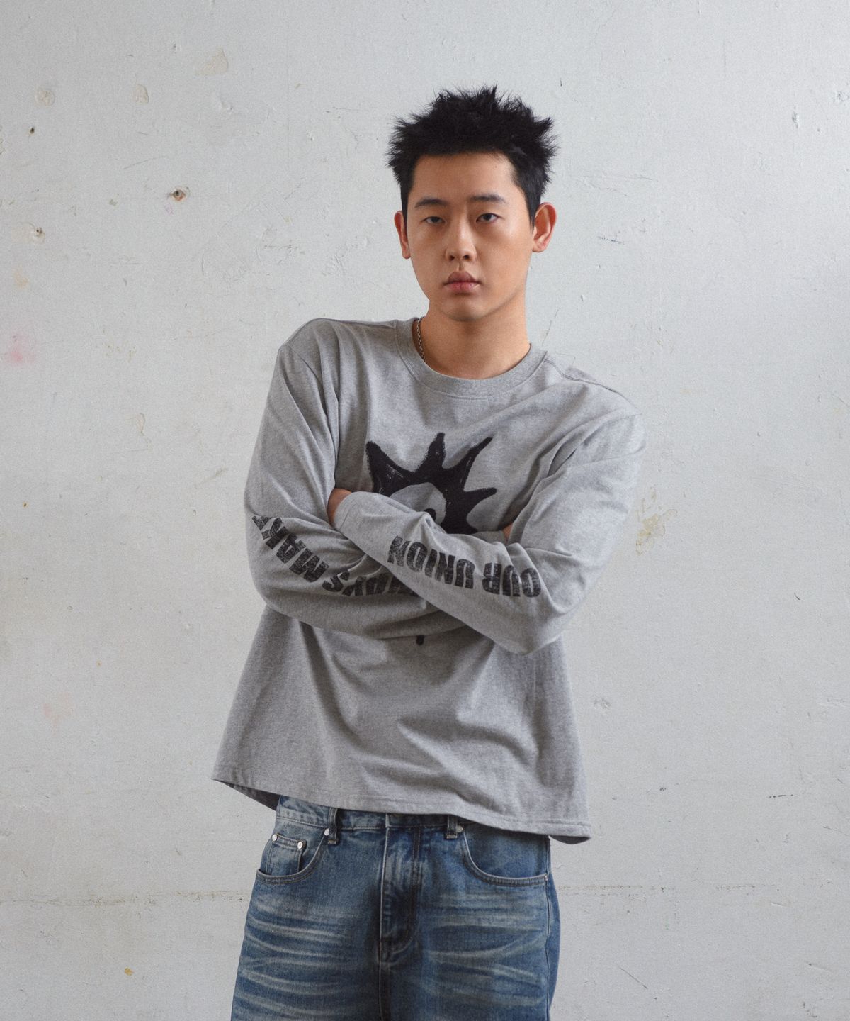 아모우(AMOU) Heart skull long sleeve Gray