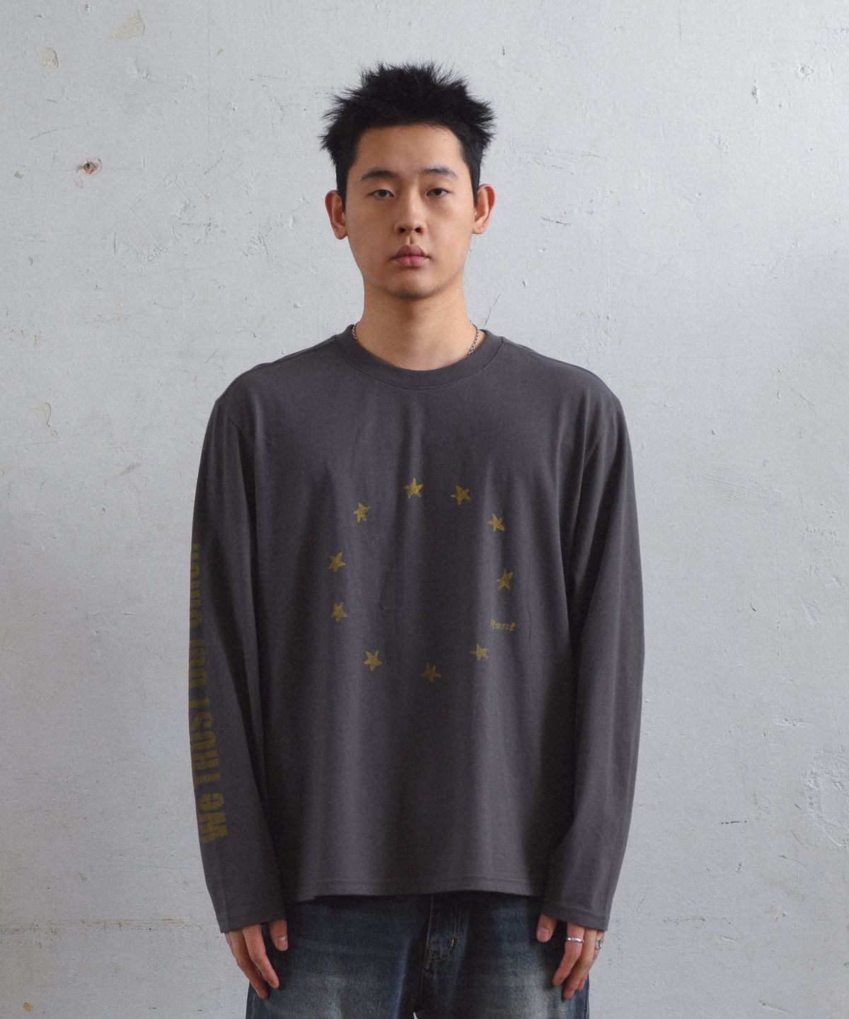 아모우(AMOU) Star Circle long sleeve Charcoal