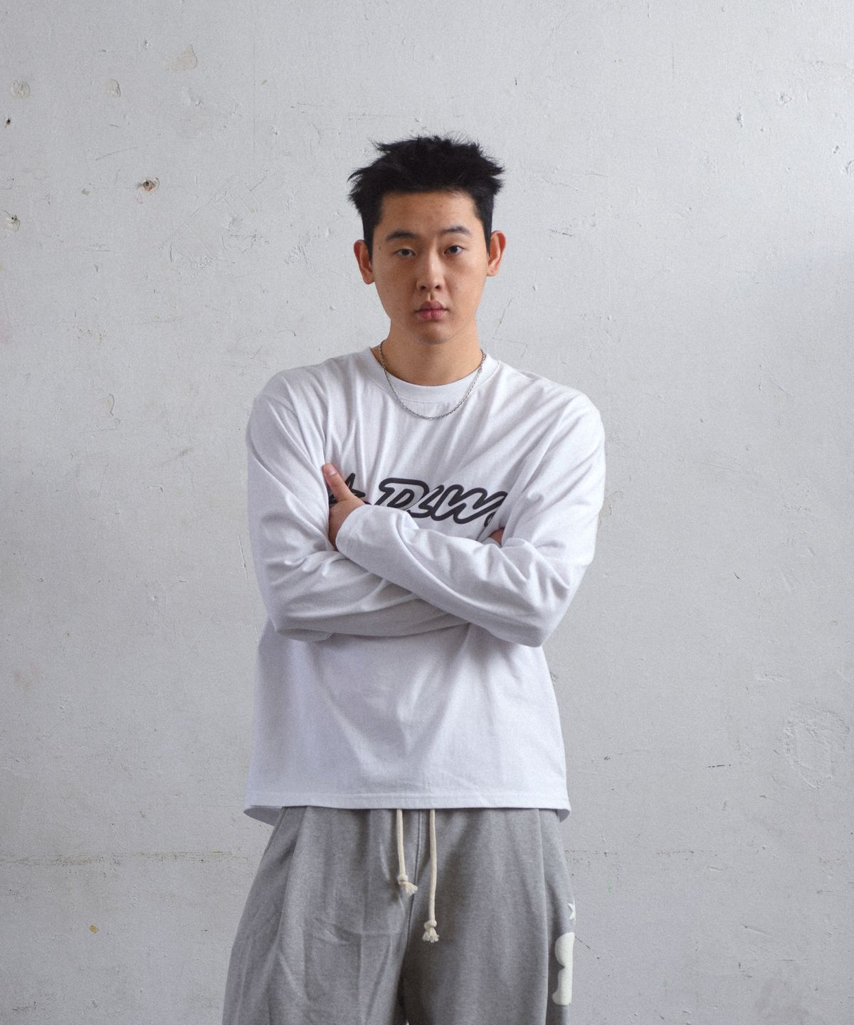 아모우(AMOU) RAW long sleeve White