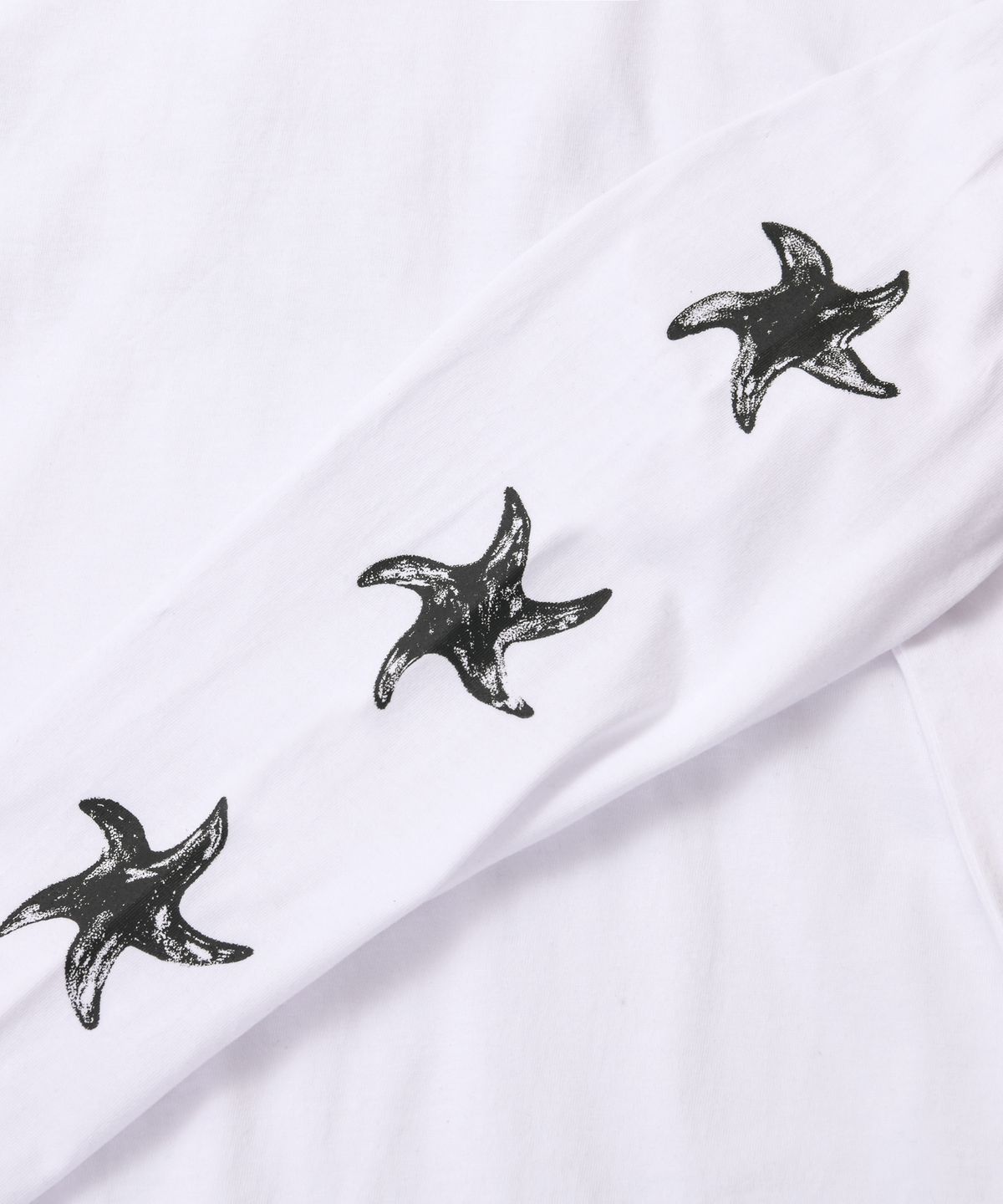 아모우(AMOU) 3spot long sleeve White