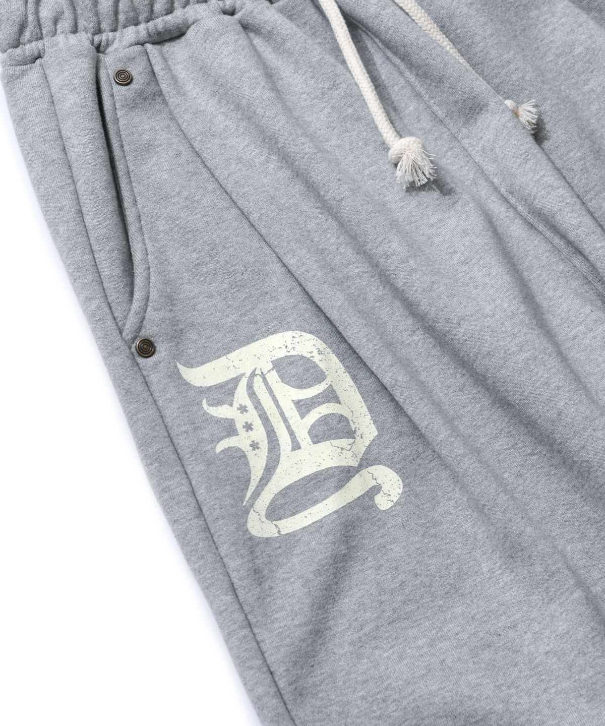아모우(AMOU) D-Star One Tuck Sweat Pants GRAY