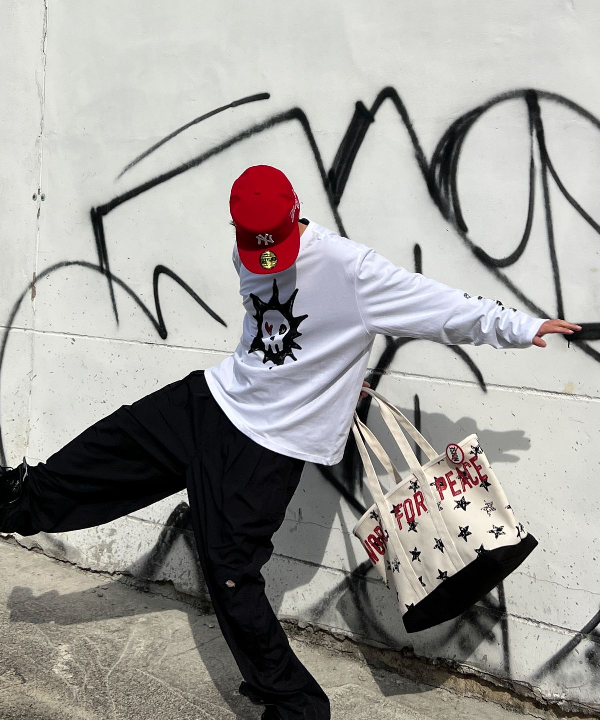 아모우(AMOU) DOT STAR TOTE BAG