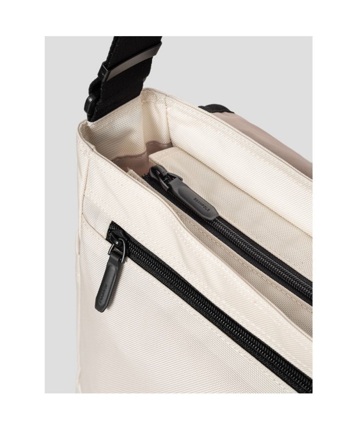 빈폴 액세서리(BEANPOLE ACCESSORY) BASE 크로스백  화이트