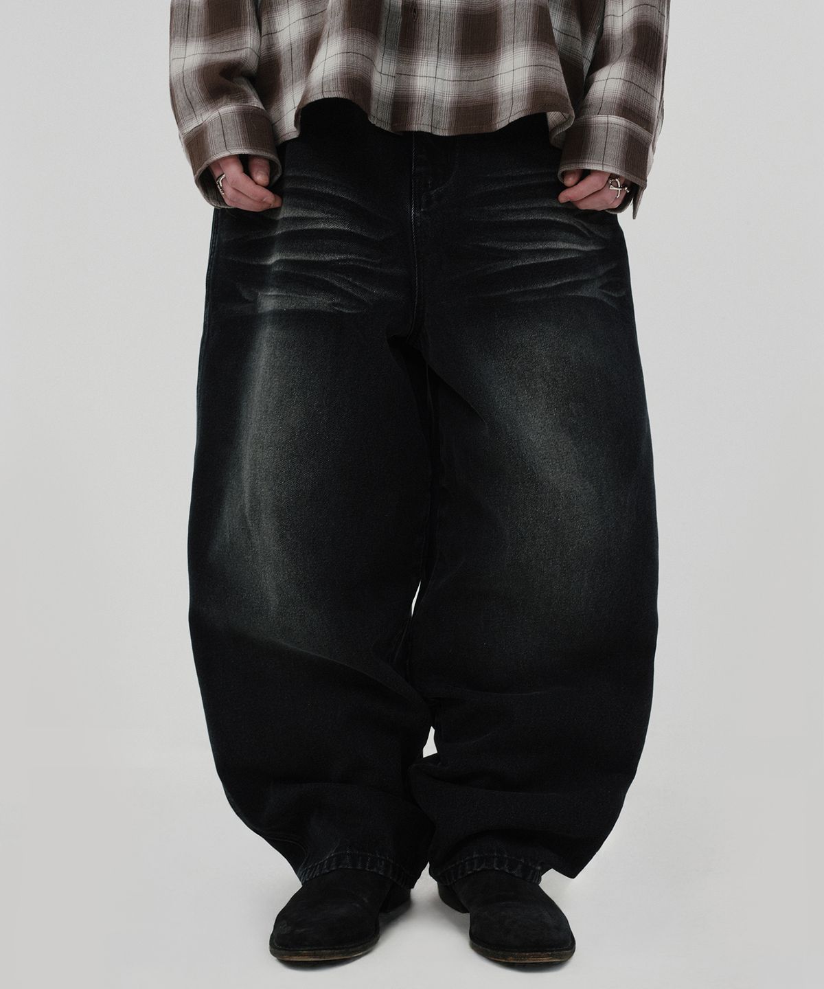 스웨이드(SUADE) WRINKLE DENIM [BLACK]