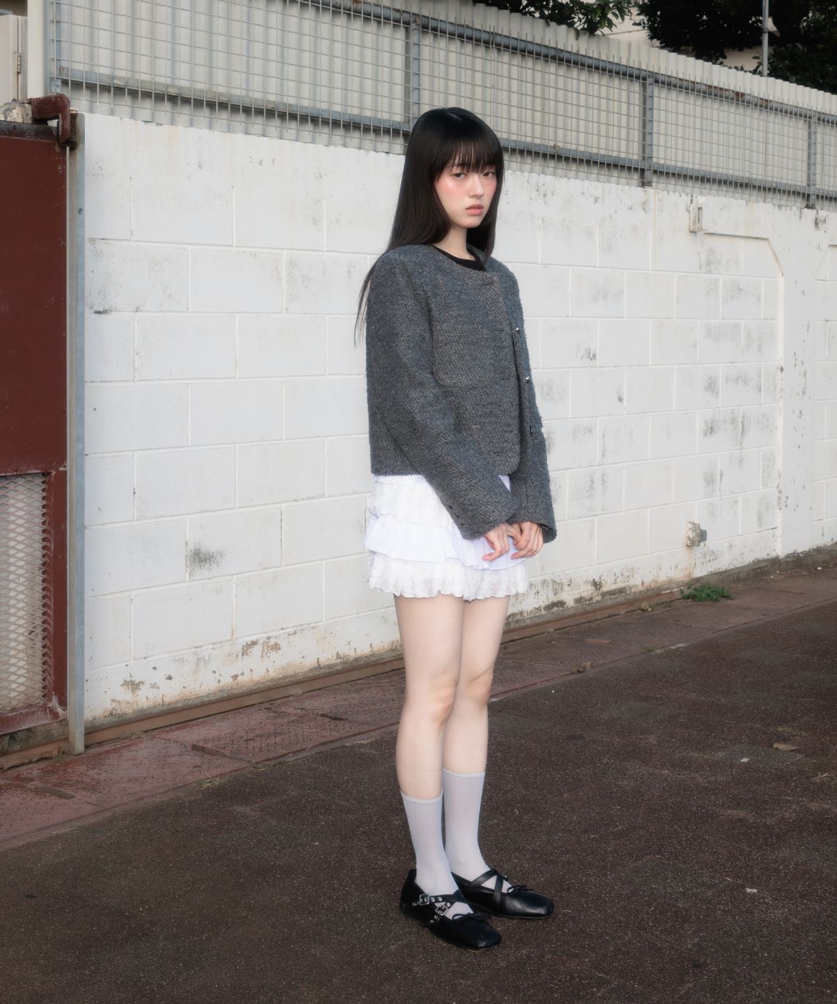 로제프란츠(ROSEFRANTZ) Classic Button Crop Tweed Jacket [Charcoal]