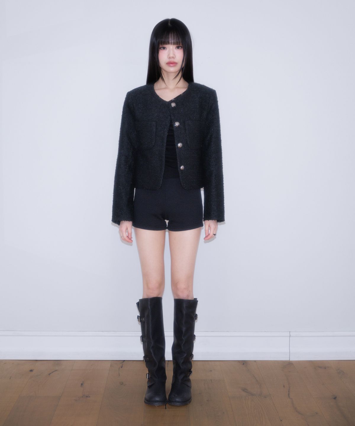 로제프란츠(ROSEFRANTZ) Classic Button Crop Tweed Jacket [Black]