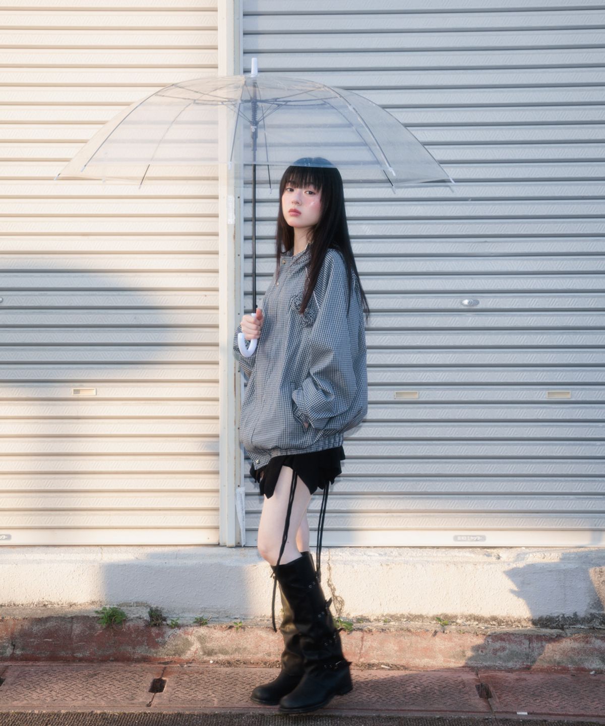 로제프란츠(ROSEFRANTZ) Rose Corsage Check Windbreaker [Navy]