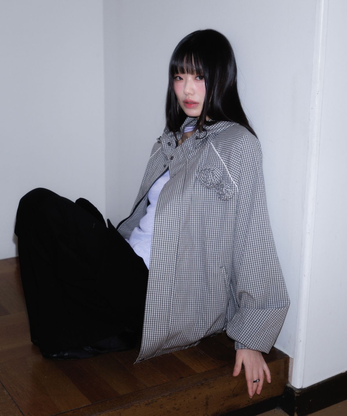 로제프란츠(ROSEFRANTZ) Rose Corsage Check Windbreaker [Black]