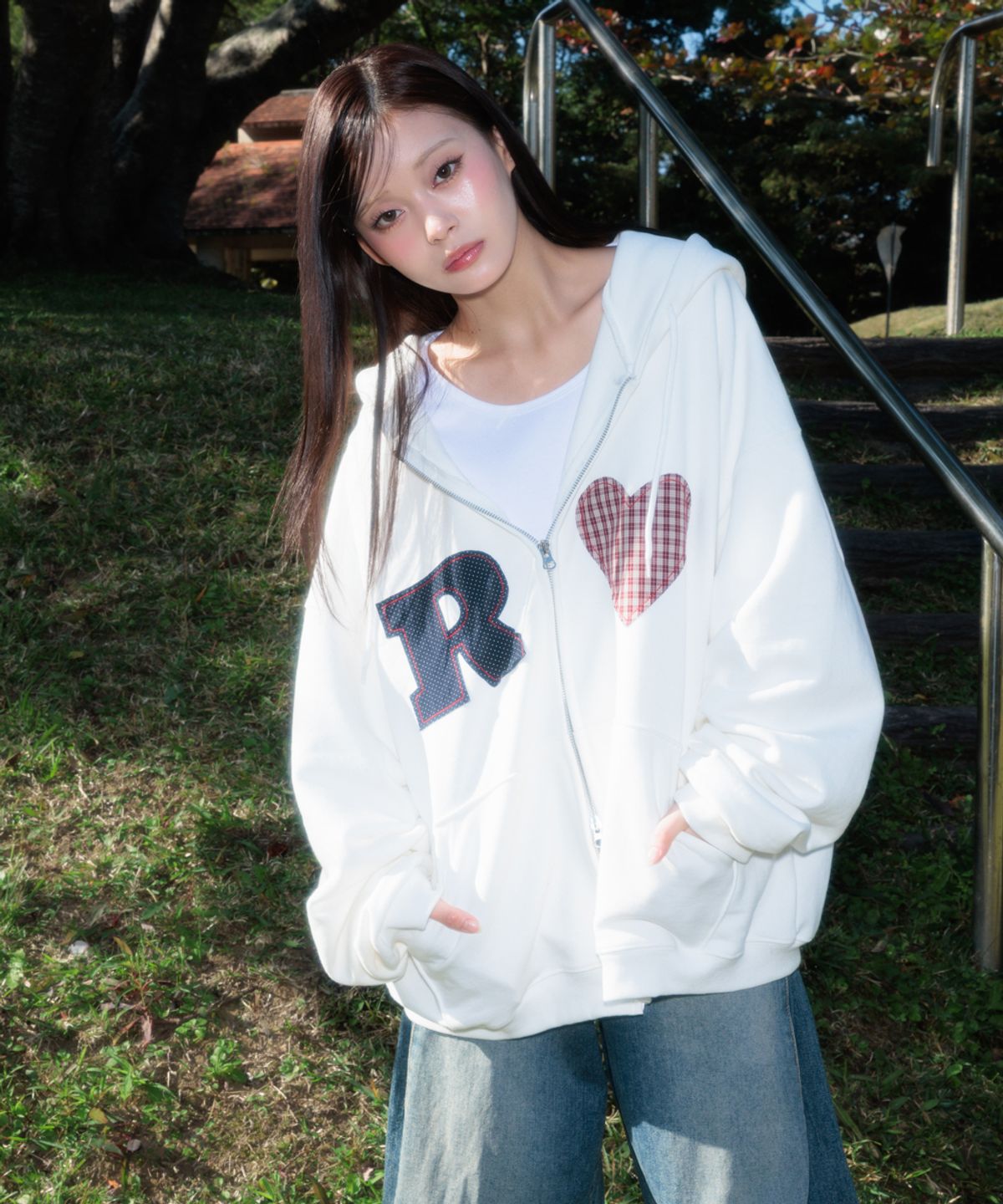 로제프란츠(ROSEFRANTZ) Heart Check Overfit Hood Zip-Up [Ivory]
