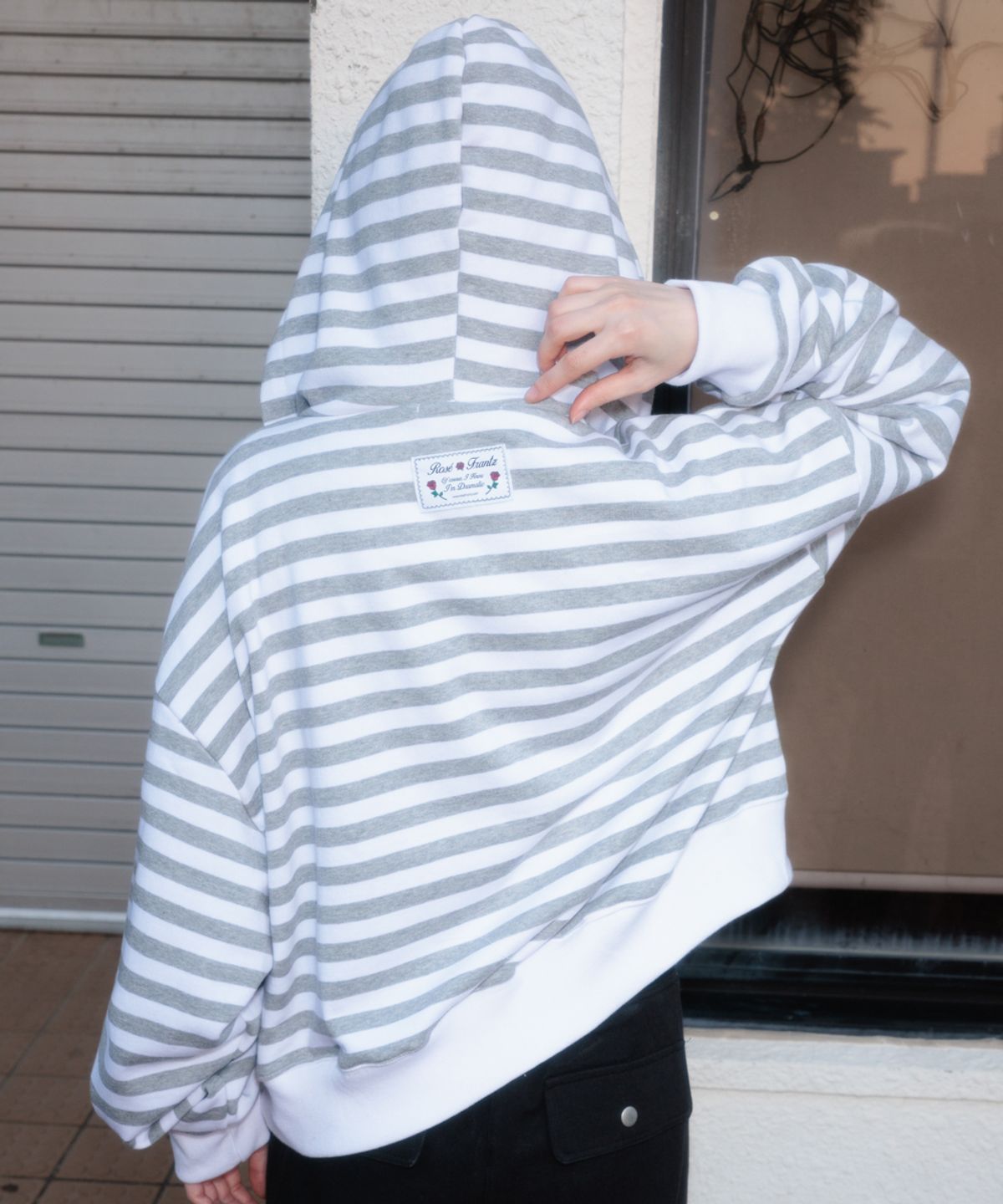 로제프란츠(ROSEFRANTZ) Patch Stripe Hood Zip-Up [Ivory]