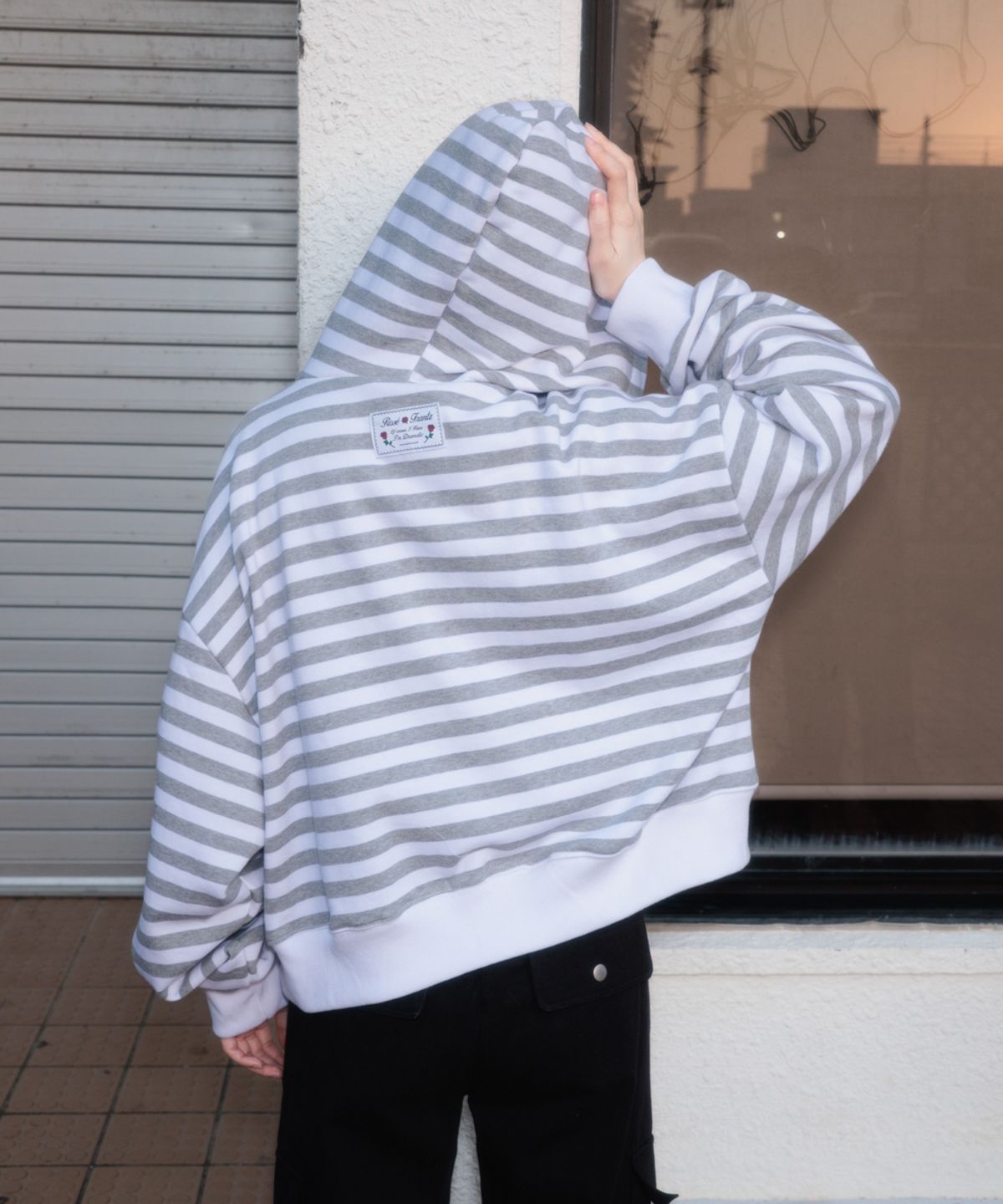 로제프란츠(ROSEFRANTZ) Patch Stripe Hood Zip-Up [Ivory]