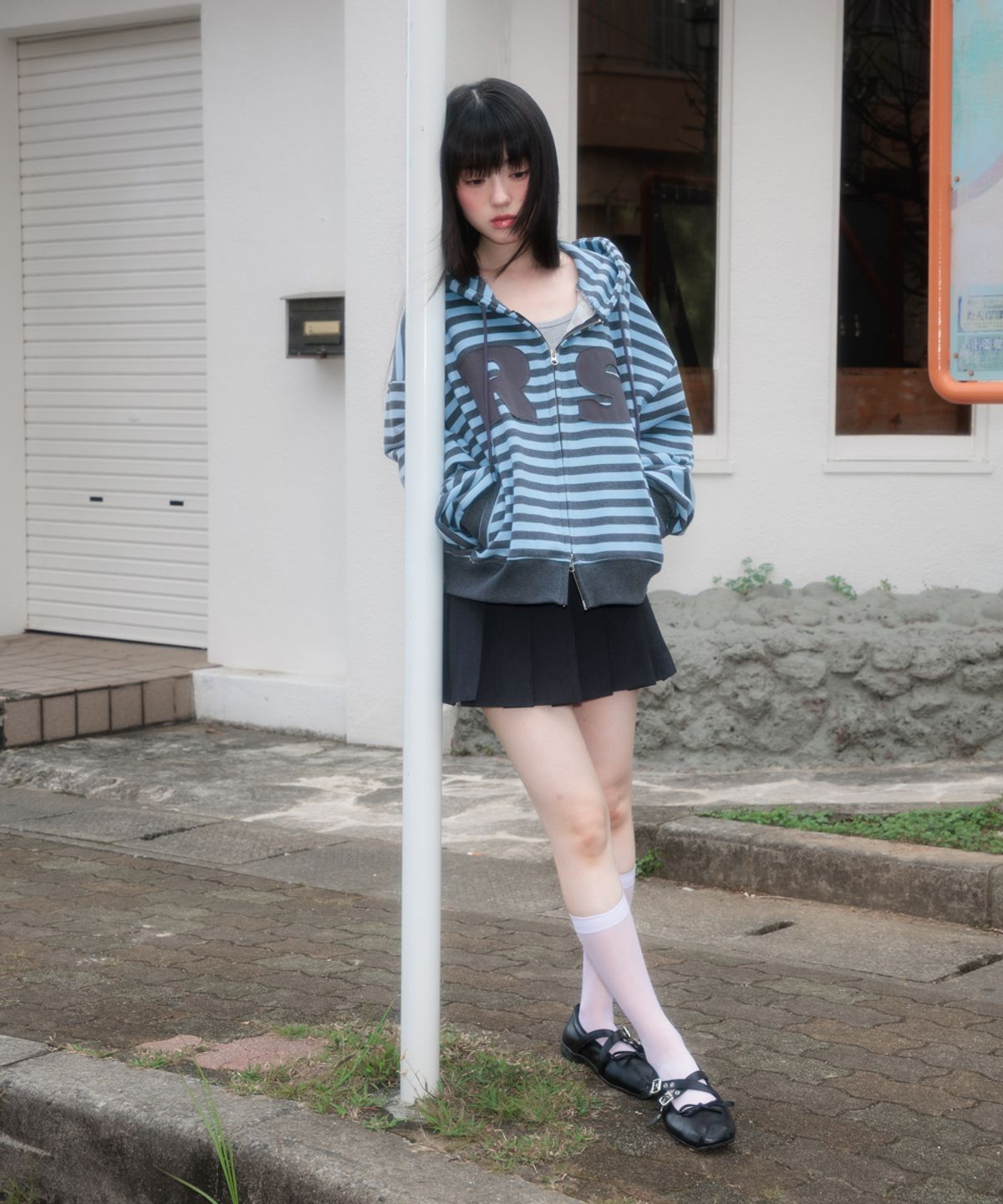 로제프란츠(ROSEFRANTZ) Patch Stripe Hood Zip-Up [Sky Blue]