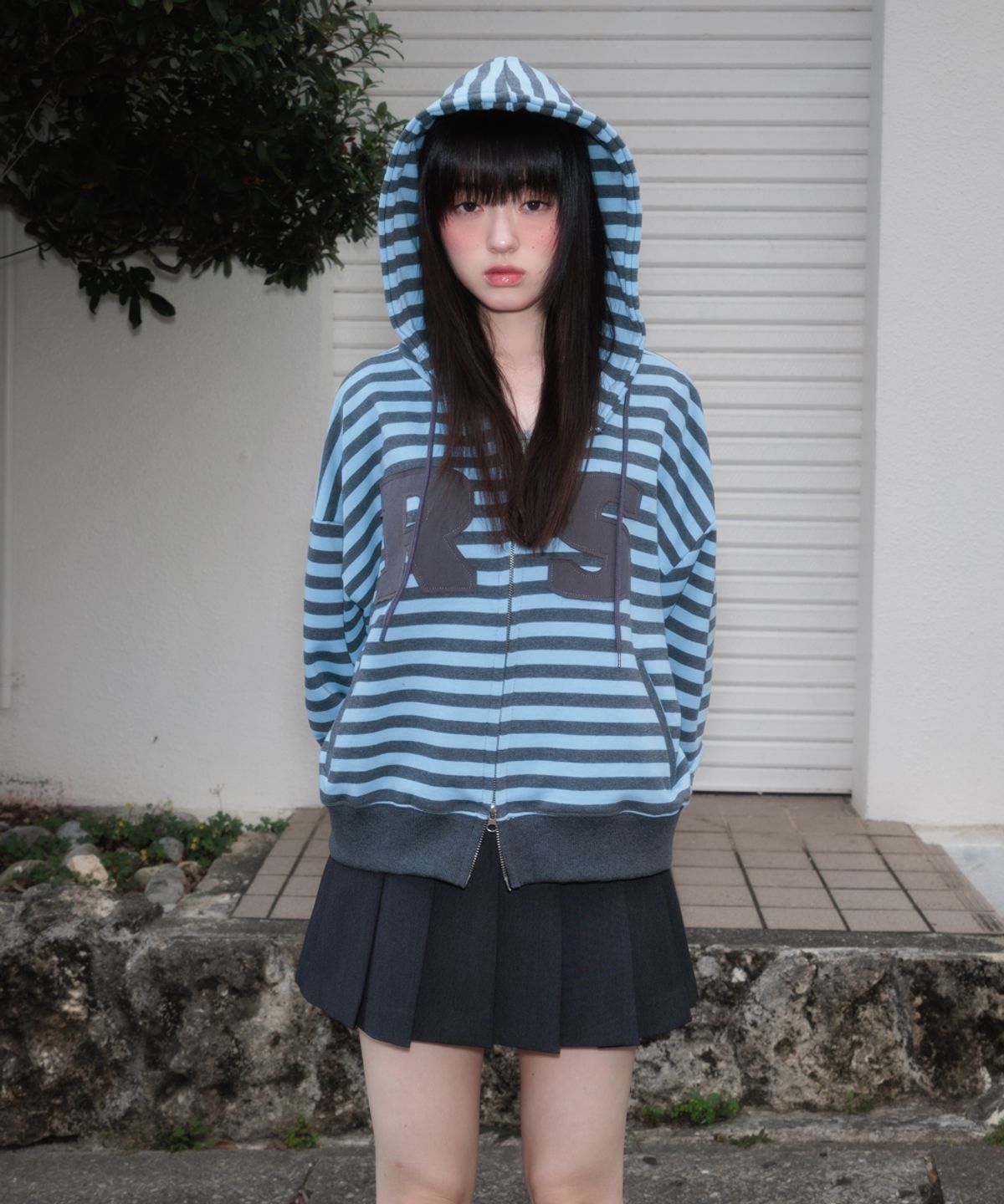 로제프란츠(ROSEFRANTZ) Patch Stripe Hood Zip-Up [Sky Blue]