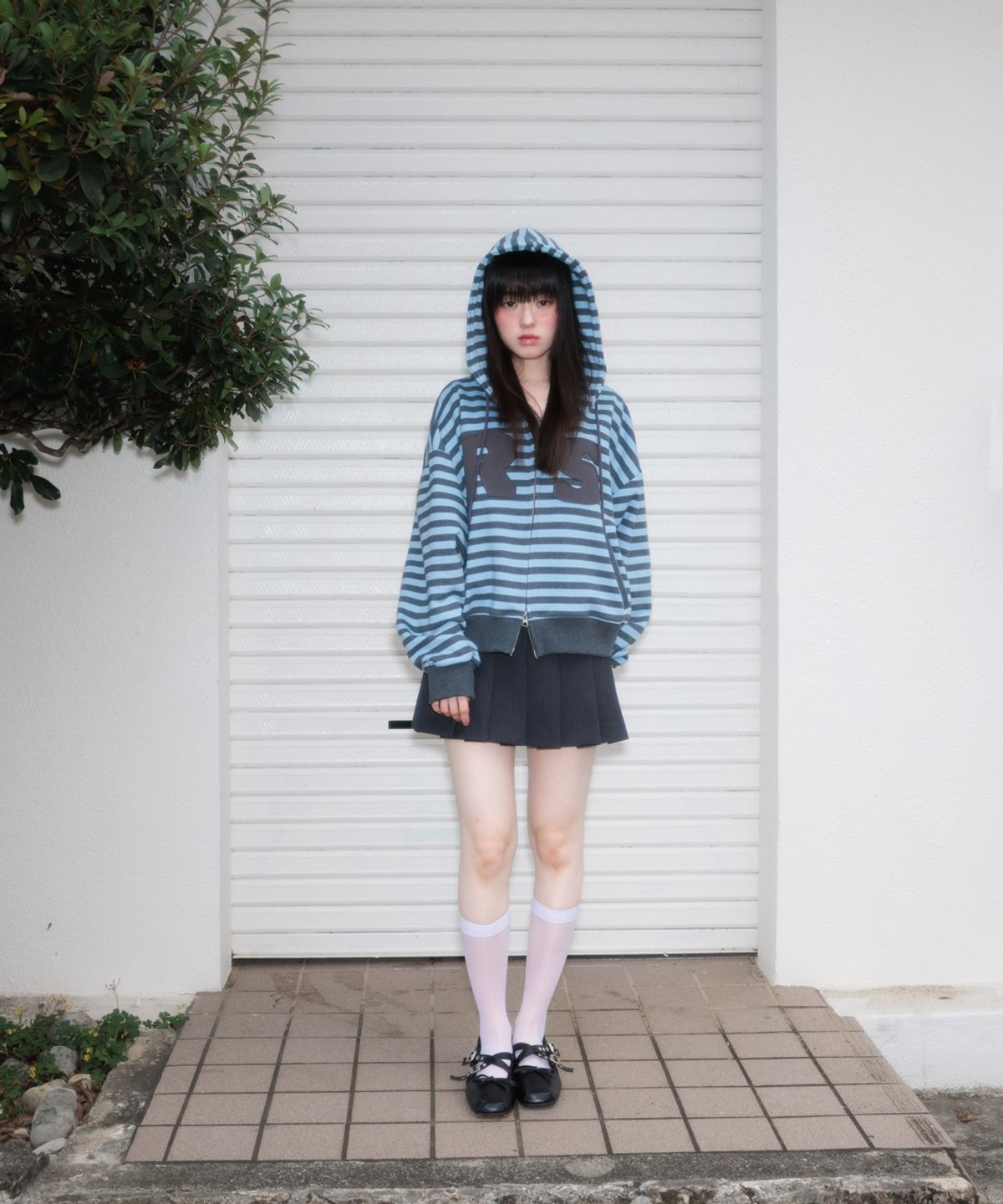 로제프란츠(ROSEFRANTZ) Patch Stripe Hood Zip-Up [Sky Blue]