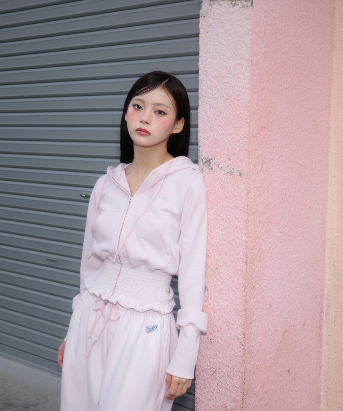 로제프란츠(ROSEFRANTZ) Smoke Ruffle Hood Zip-Up [Pink]