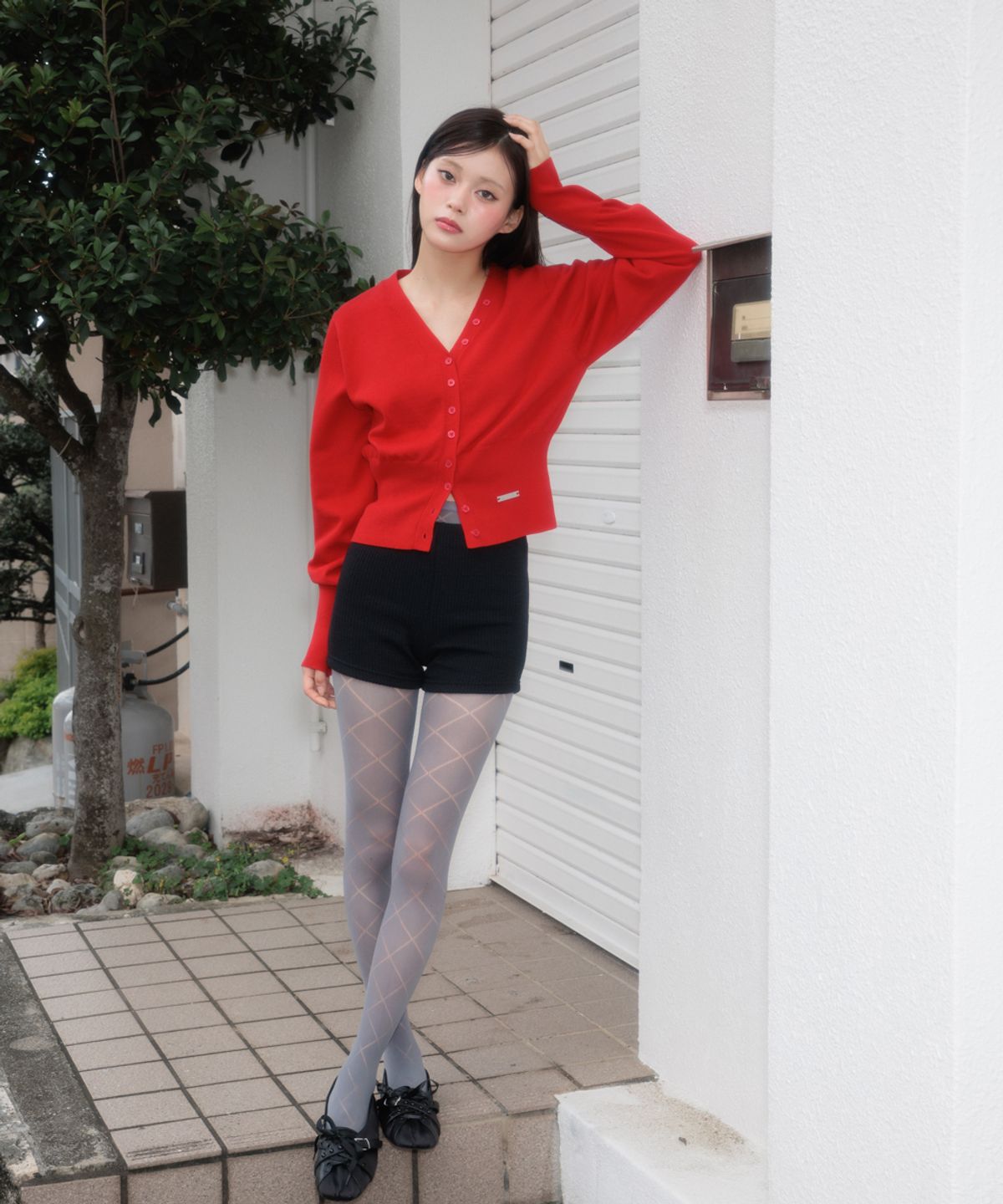 로제프란츠(ROSEFRANTZ) V-Neck Classic Button Cardigan [Rose Red]