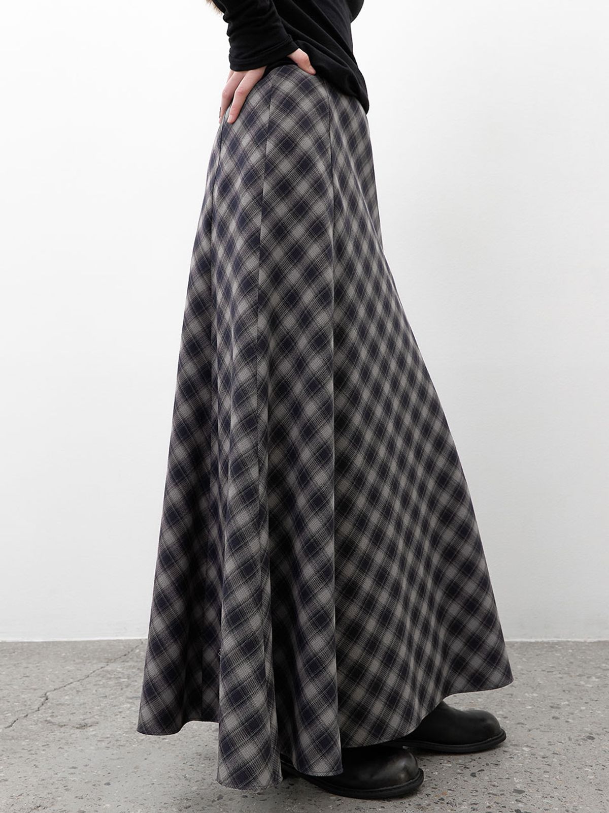 아틀리에 나인(ATELIER NAIN) FLARE CHECK LONG SKIRT (SK-5074)