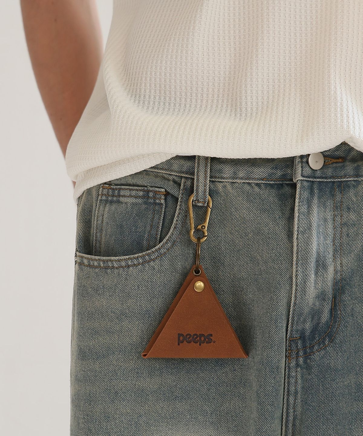 핍스(PEEPS) Triangle Pendant Pocket(Brown)