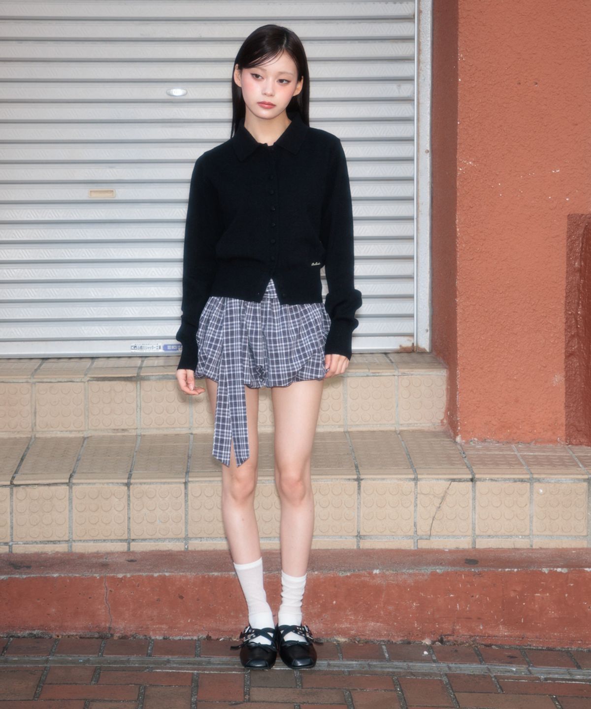 로제프란츠(ROSEFRANTZ) Fabric Button Collar Cardigan [Black]