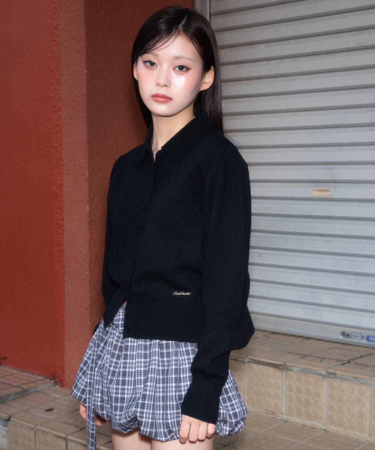 로제프란츠(ROSEFRANTZ) Fabric Button Collar Cardigan [Black]