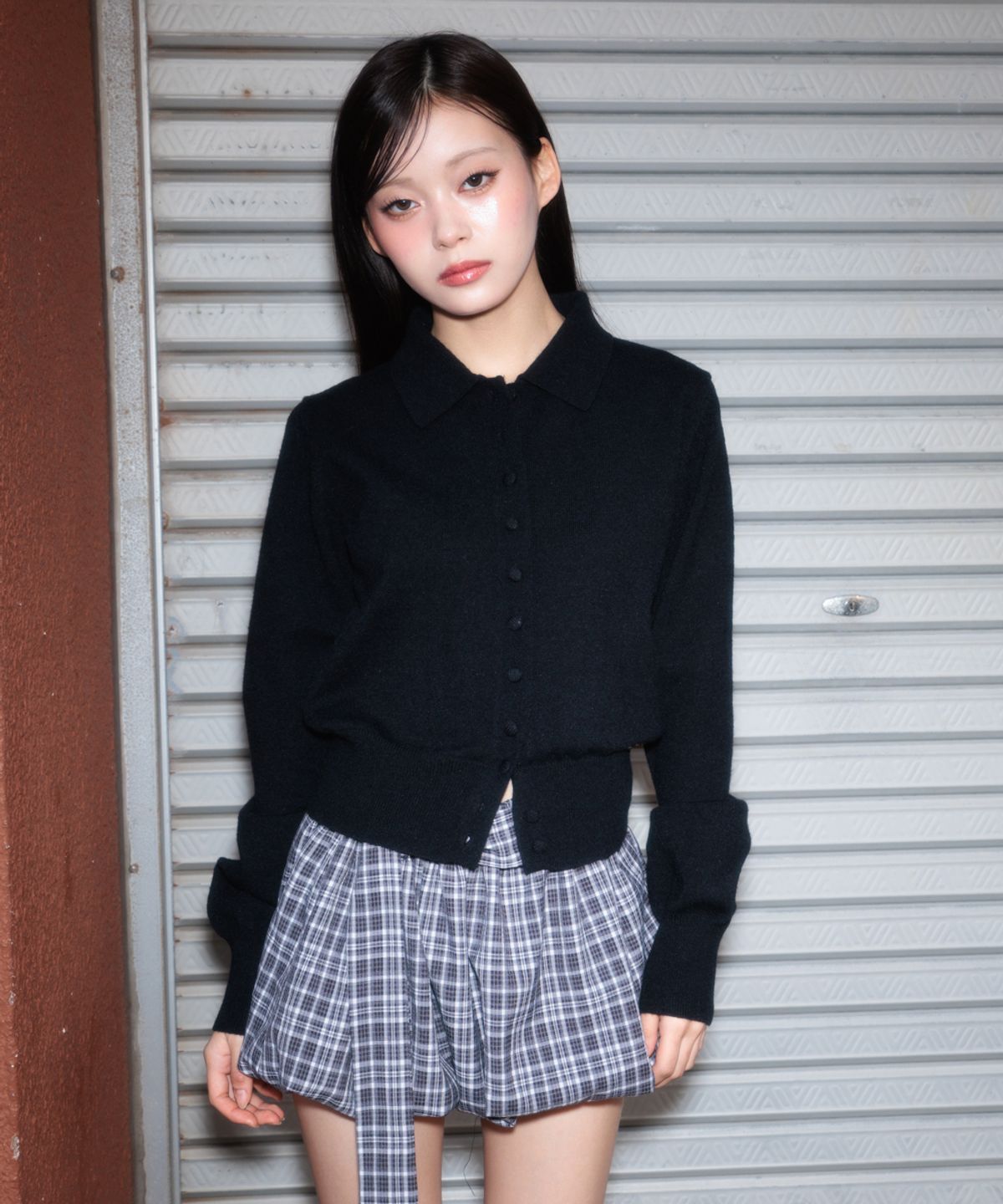 로제프란츠(ROSEFRANTZ) Fabric Button Collar Cardigan [Black]