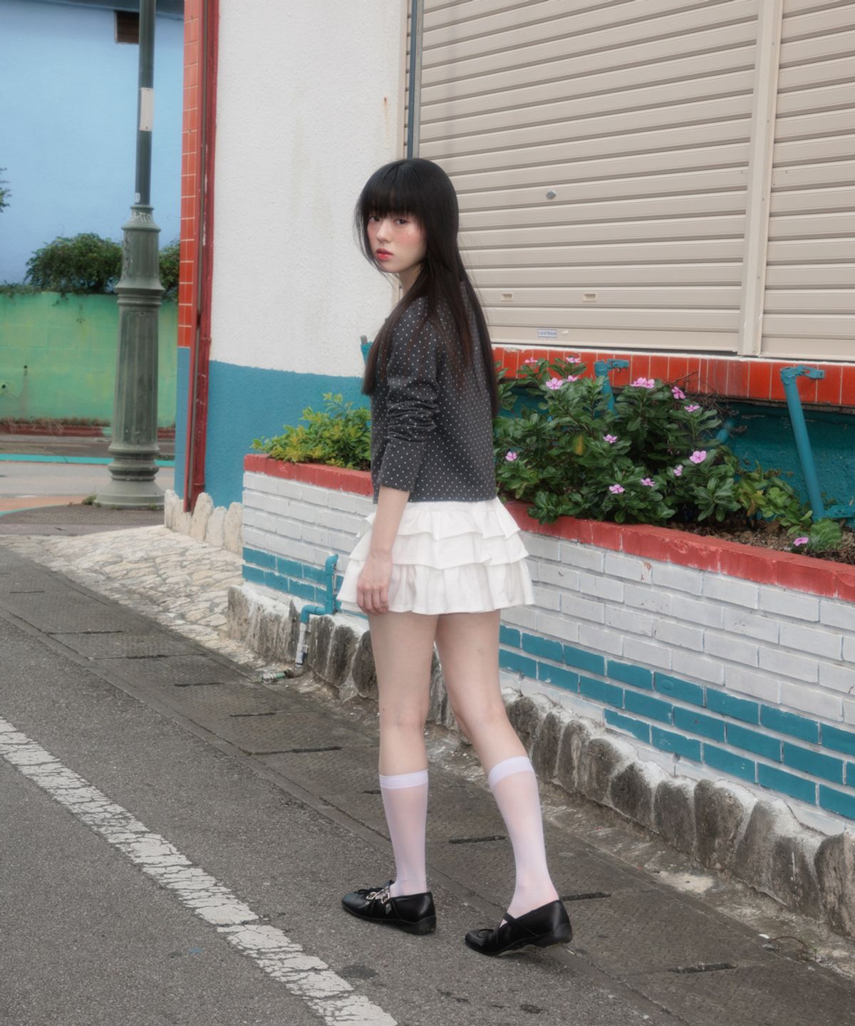 로제프란츠(ROSEFRANTZ) Dot Button Point Cardigan [Charcoal]