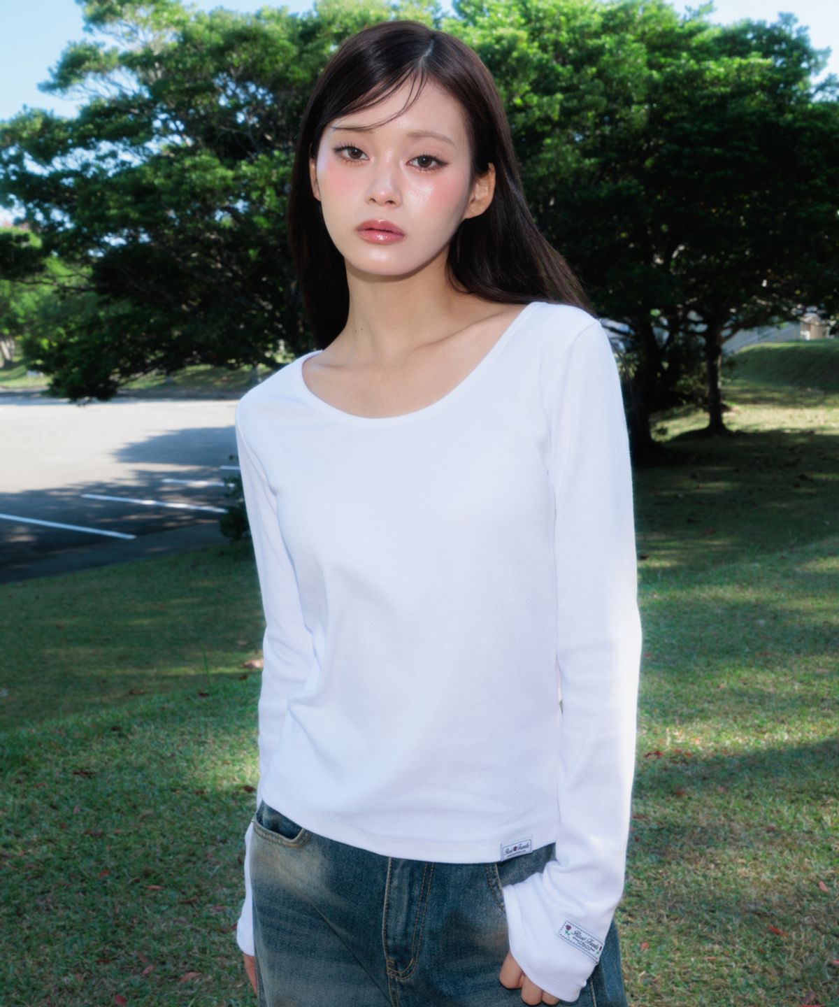 로제프란츠(ROSEFRANTZ) Essential Rose Label Long Sleeve [Ivory]