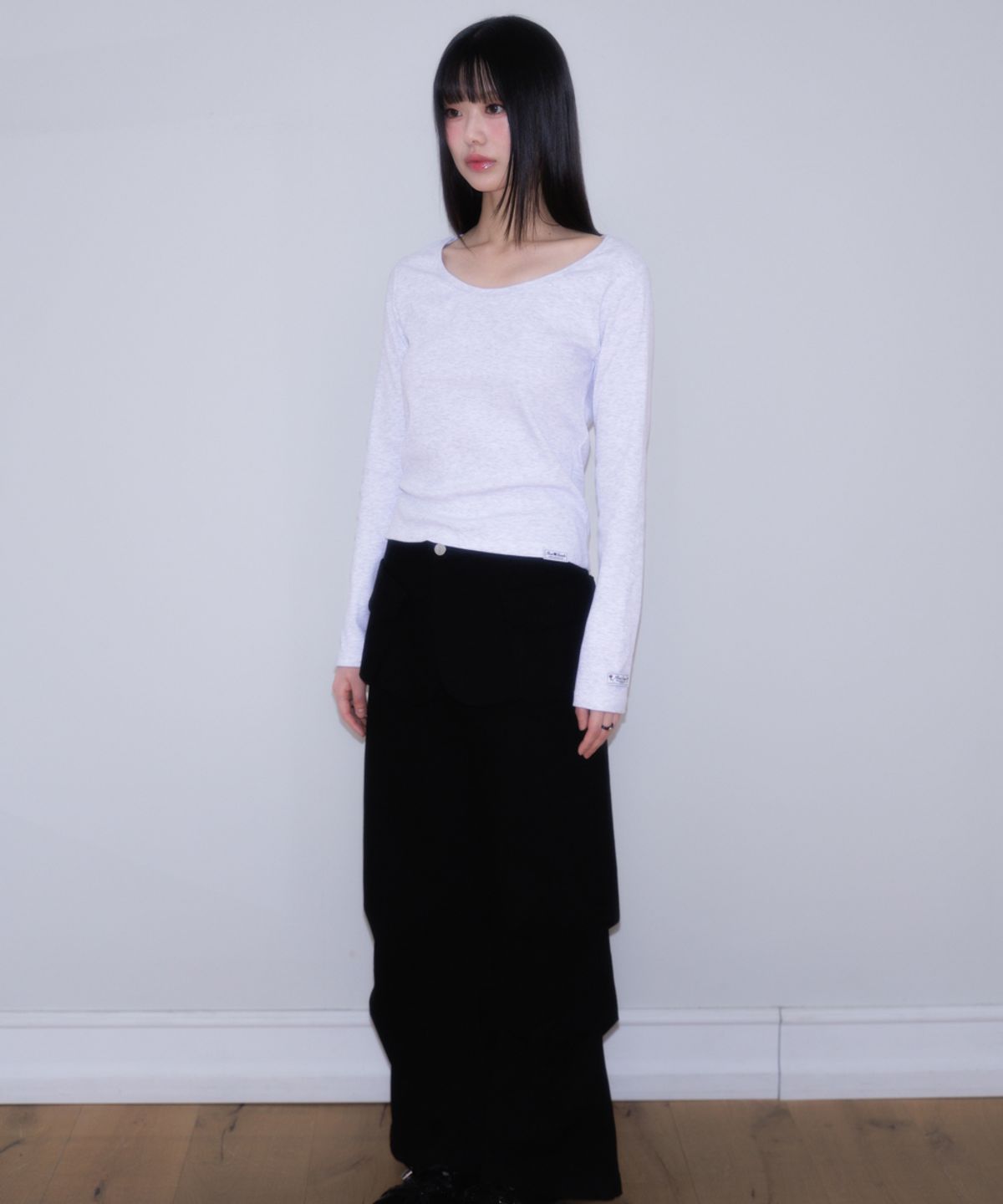 로제프란츠(ROSEFRANTZ) Essential Rose Label Long Sleeve [White Melange]