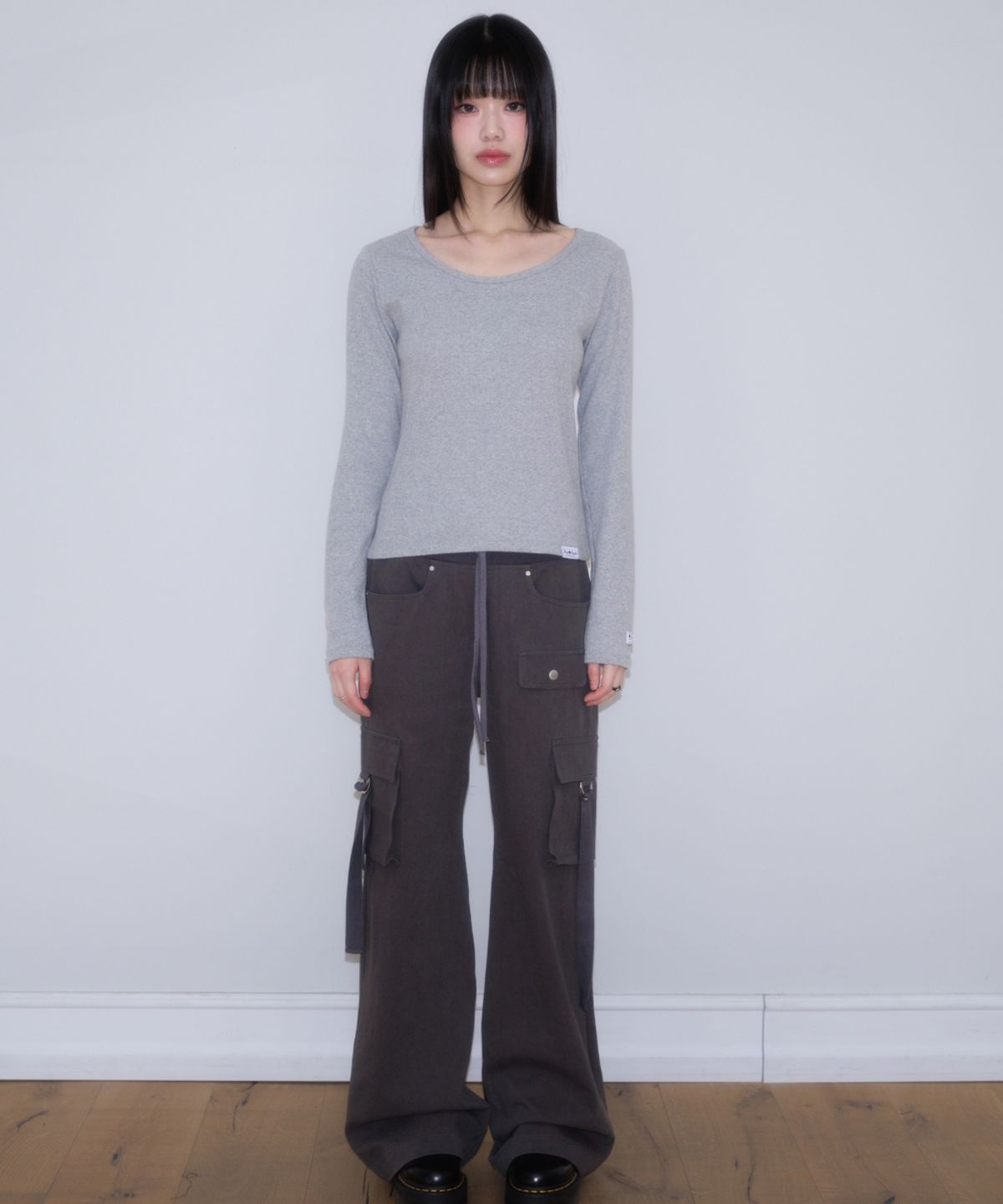 로제프란츠(ROSEFRANTZ) Essential Rose Label Long Sleeve [Gray]