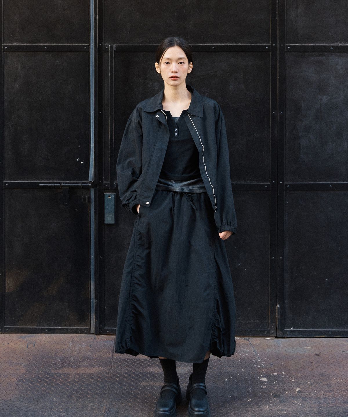 미쏘(MIXXO) 나일론 롱 스커트_MIWWHG410C