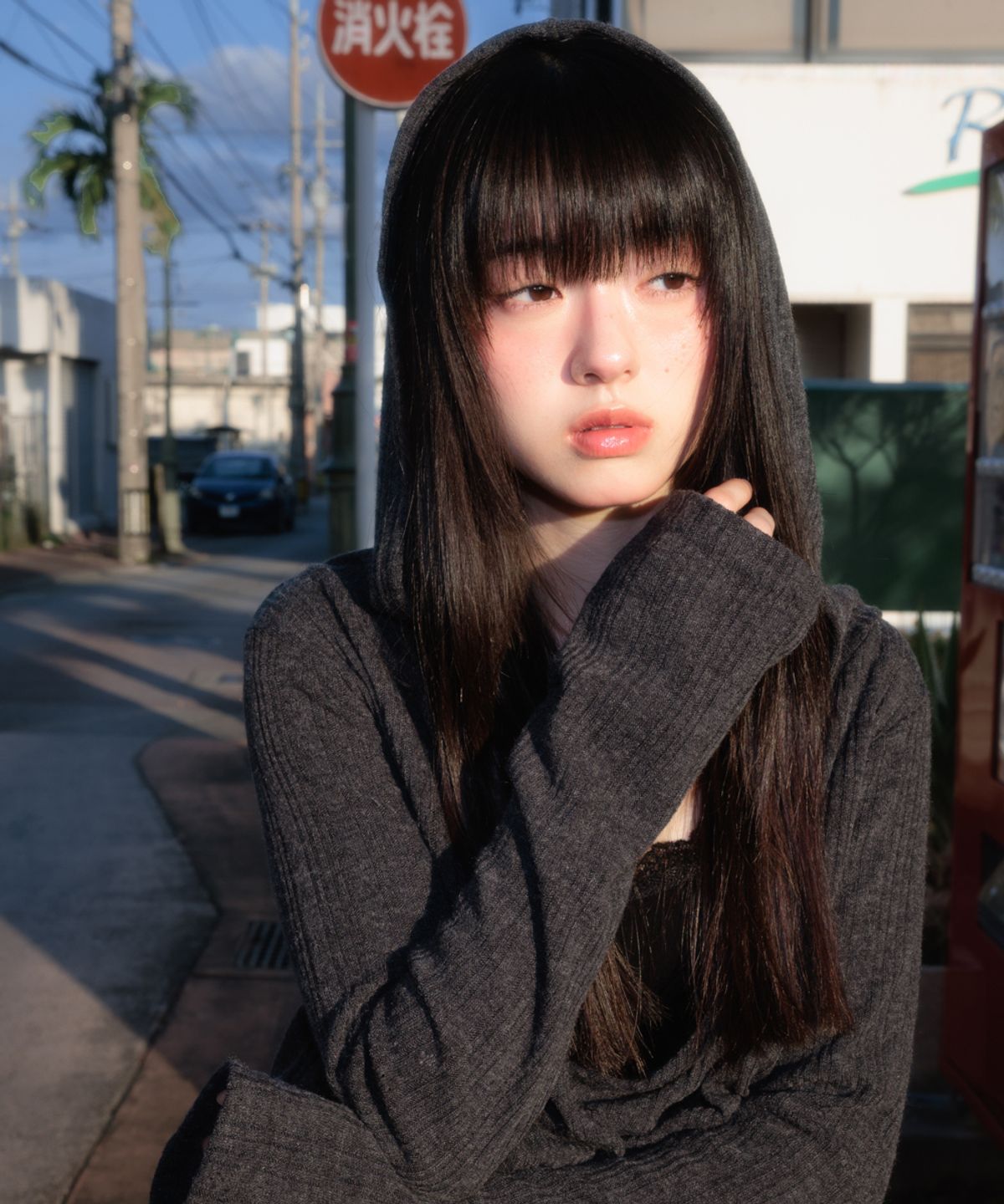 로제프란츠(ROSEFRANTZ) Wrap Shirring Hood Long Sleeve [Charcoal]