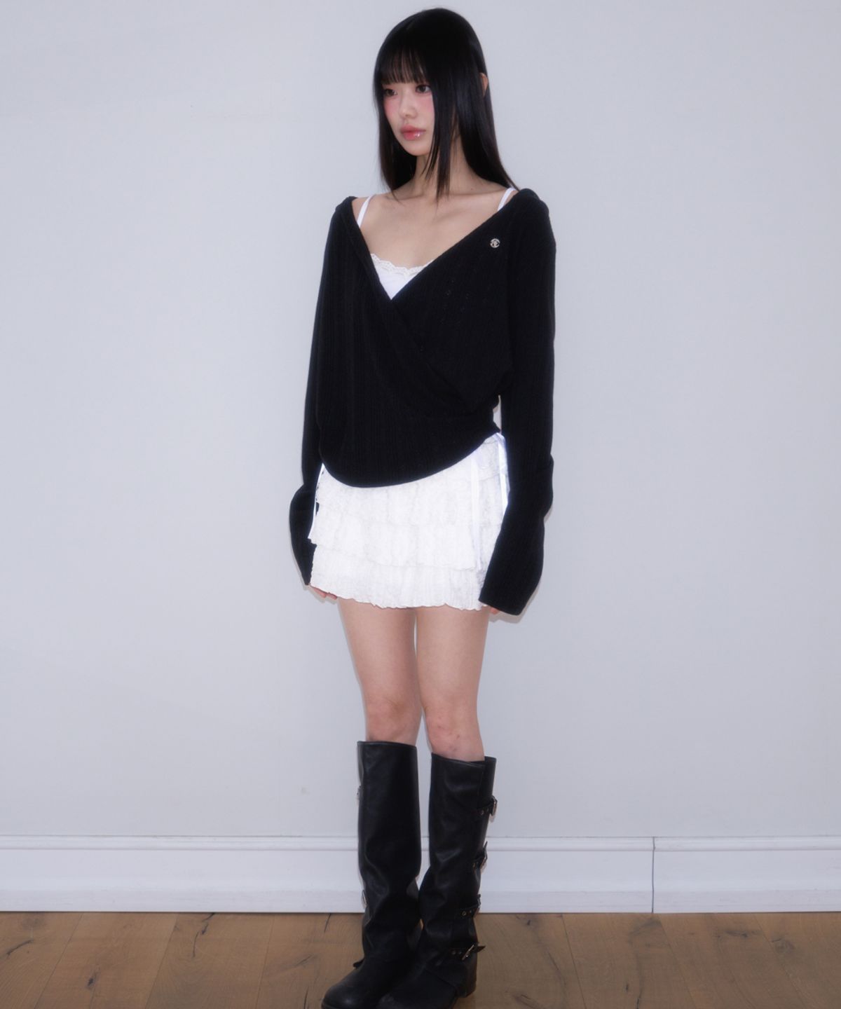 로제프란츠(ROSEFRANTZ) Wrap Shirring Hood Long Sleeve [Black]