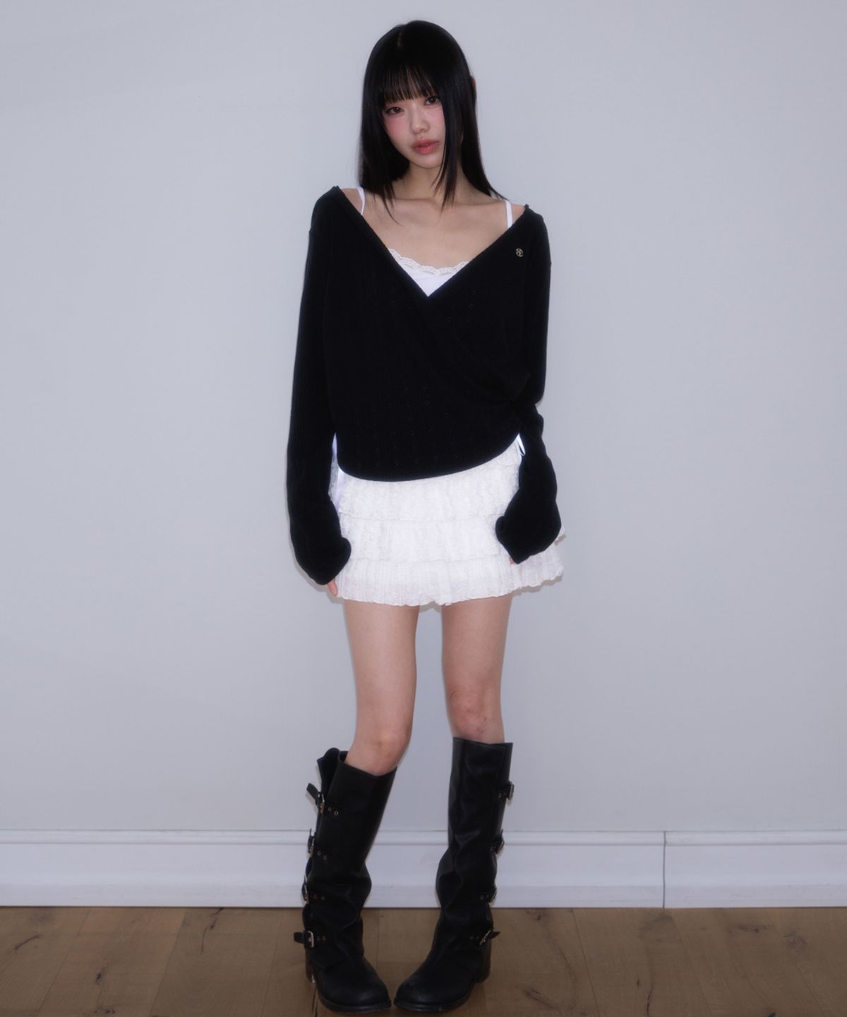 로제프란츠(ROSEFRANTZ) Wrap Shirring Hood Long Sleeve [Black]