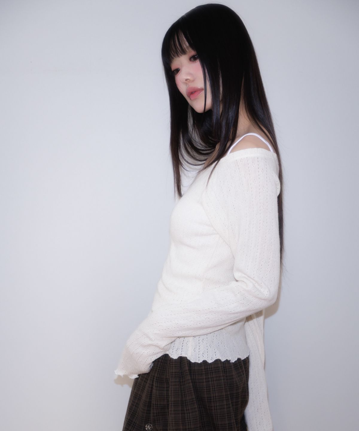 로제프란츠(ROSEFRANTZ) Lace Label V-Neck Long Sleeve [Ivory]
