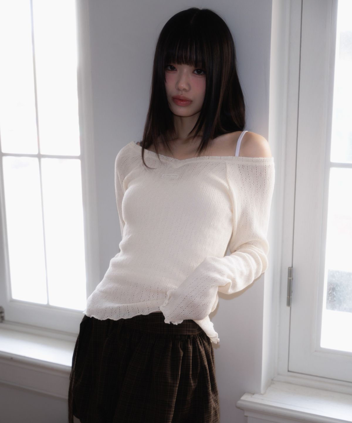 로제프란츠(ROSEFRANTZ) Lace Label V-Neck Long Sleeve [Ivory]