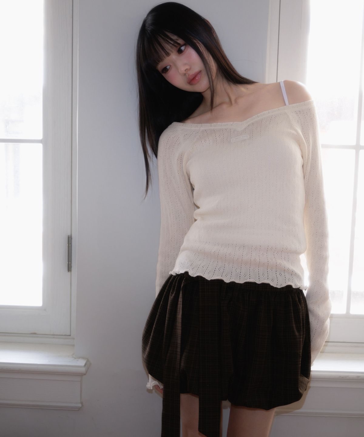 로제프란츠(ROSEFRANTZ) Lace Label V-Neck Long Sleeve [Ivory]