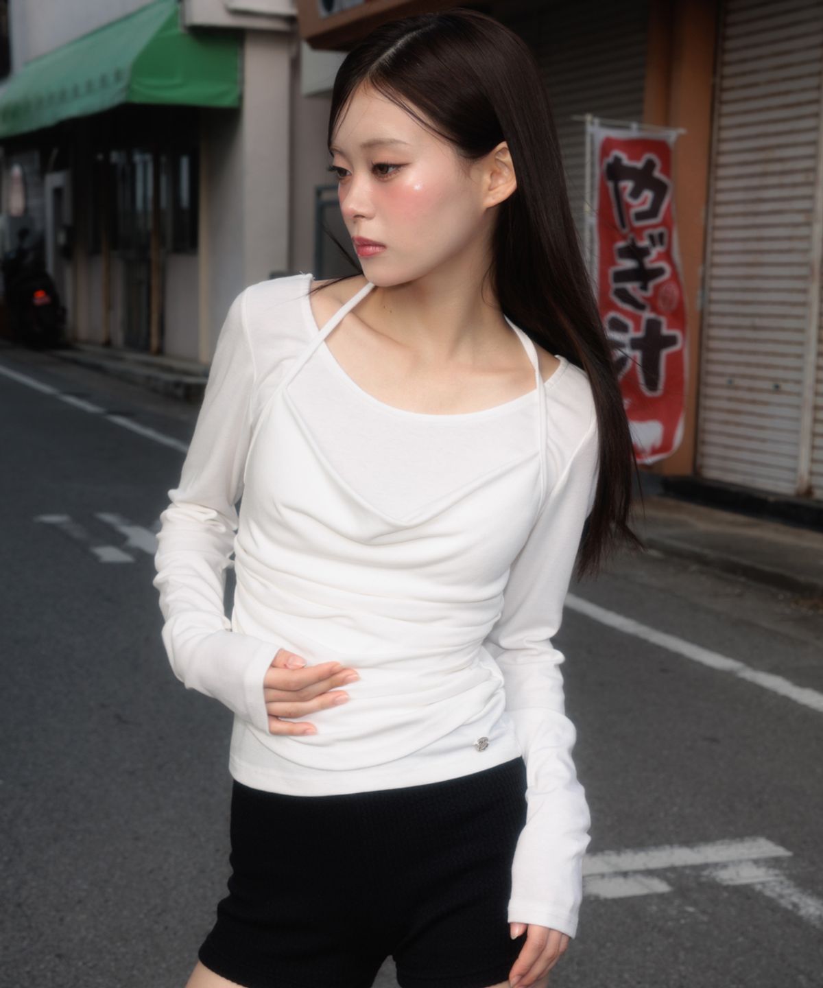 로제프란츠(ROSEFRANTZ) Drape Layered Halter Long Sleeve [Ivory]