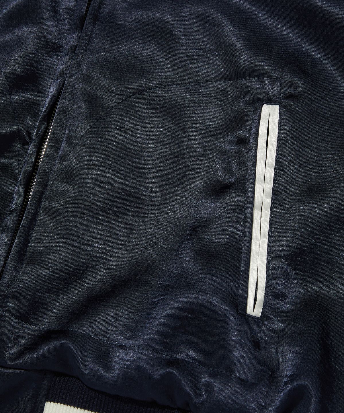 스웨이드(SUADE) SATIN BOMBER JACKET [NAVY]