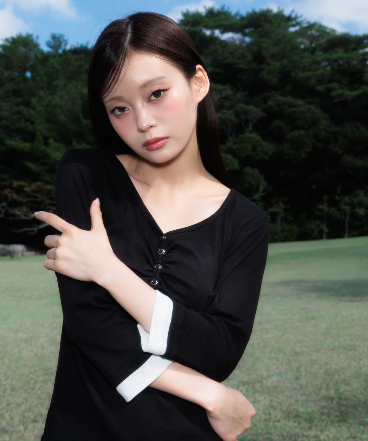 로제프란츠(ROSEFRANTZ) Shirring Button Layered Long Sleeve [Black]
