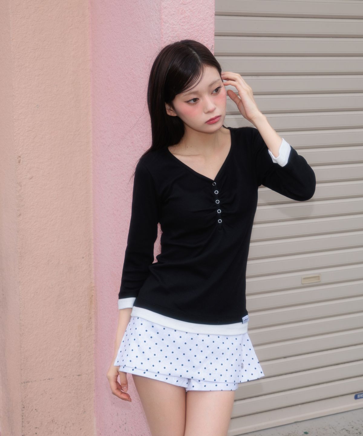 로제프란츠(ROSEFRANTZ) Shirring Button Layered Long Sleeve [Black]